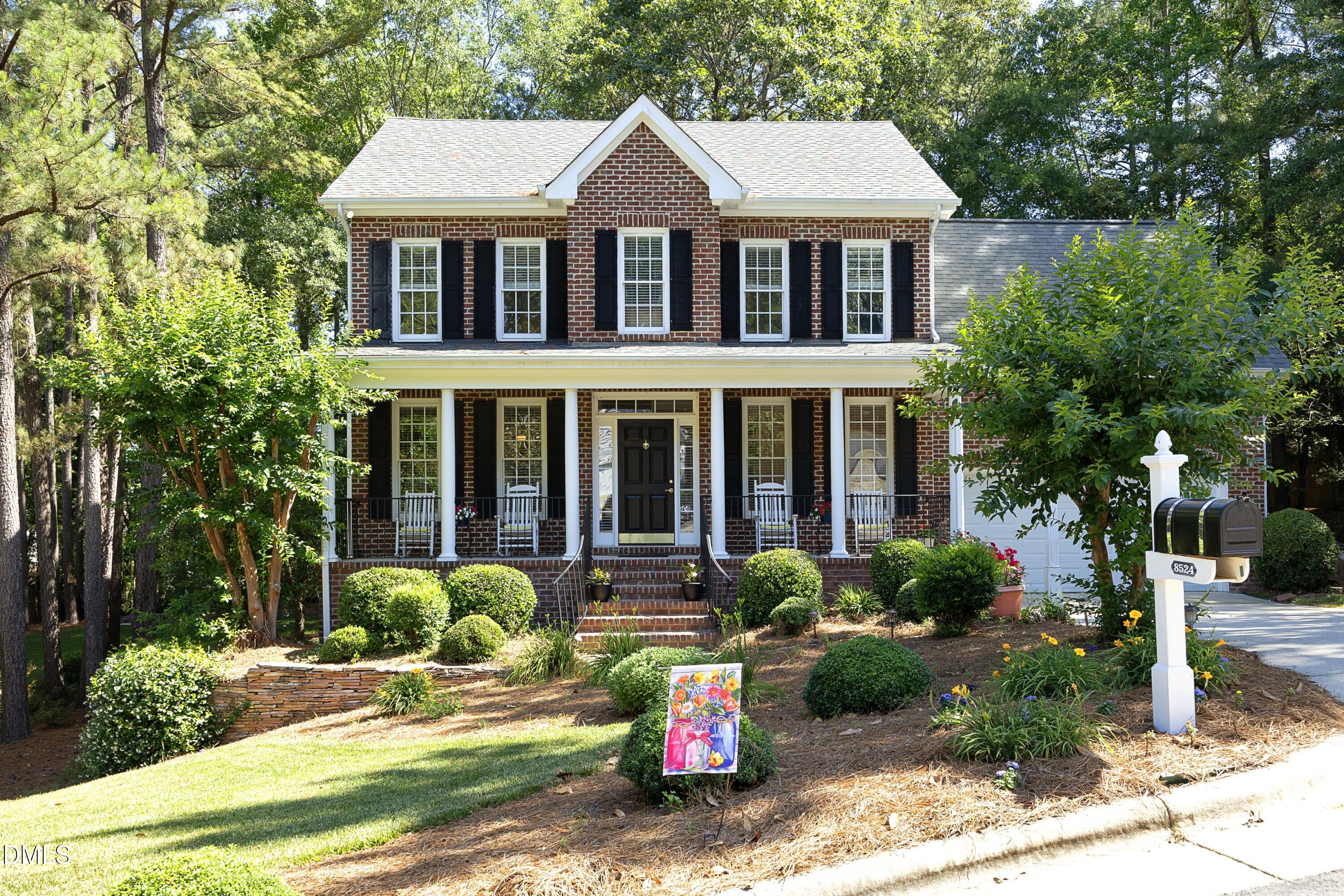 8524 Bermondsey Market Way — photo