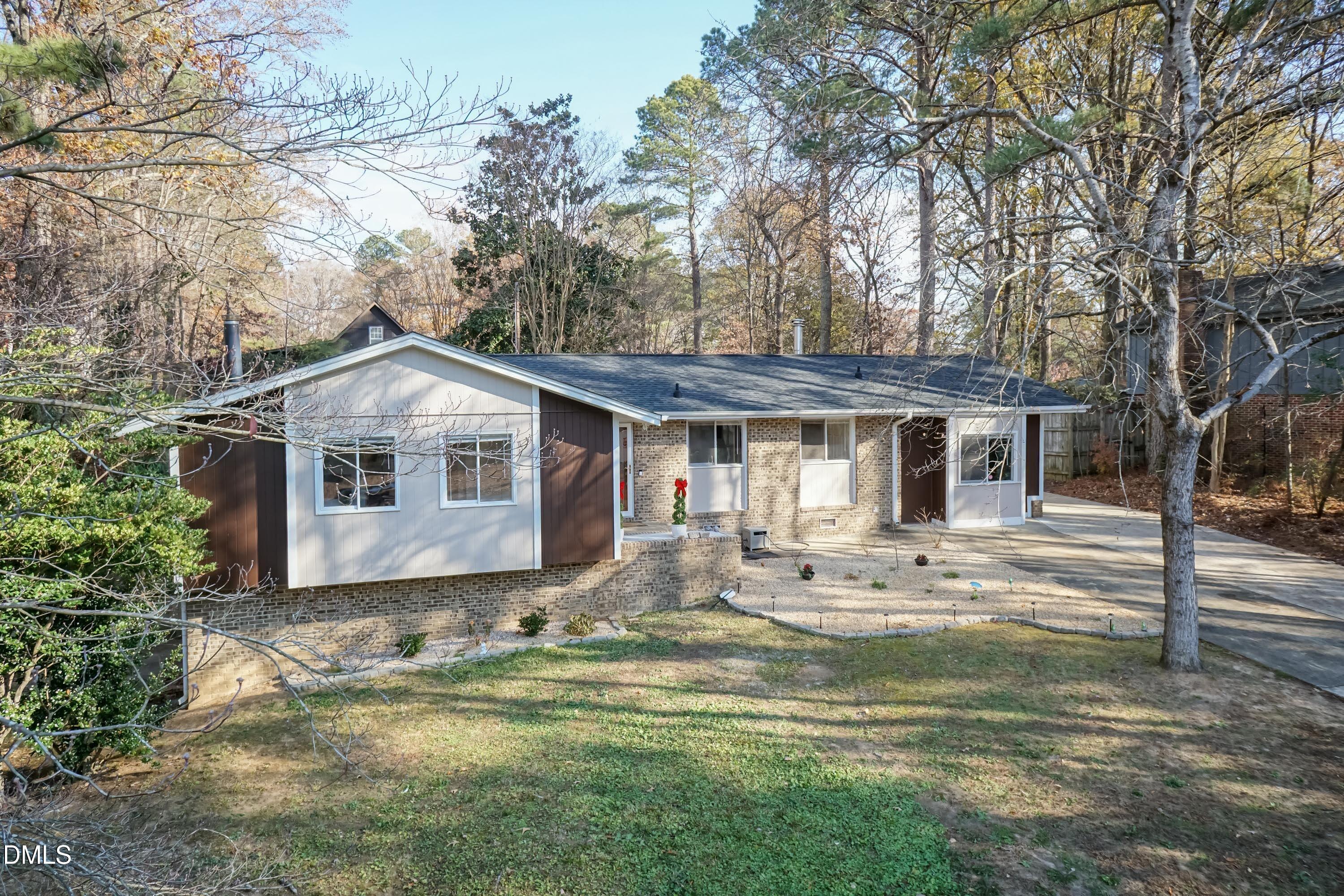 5829 Sandstone Drive — photo