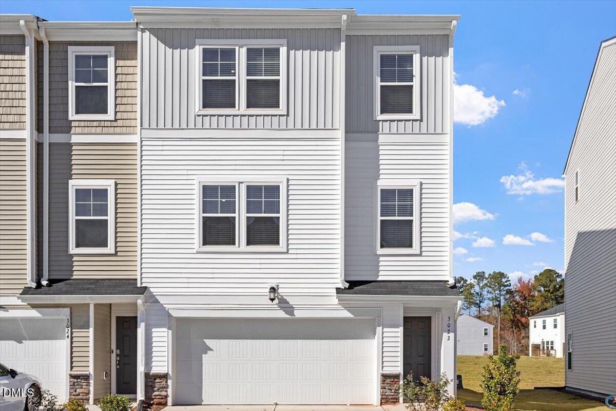 3022 Castle Loch Lane — photo