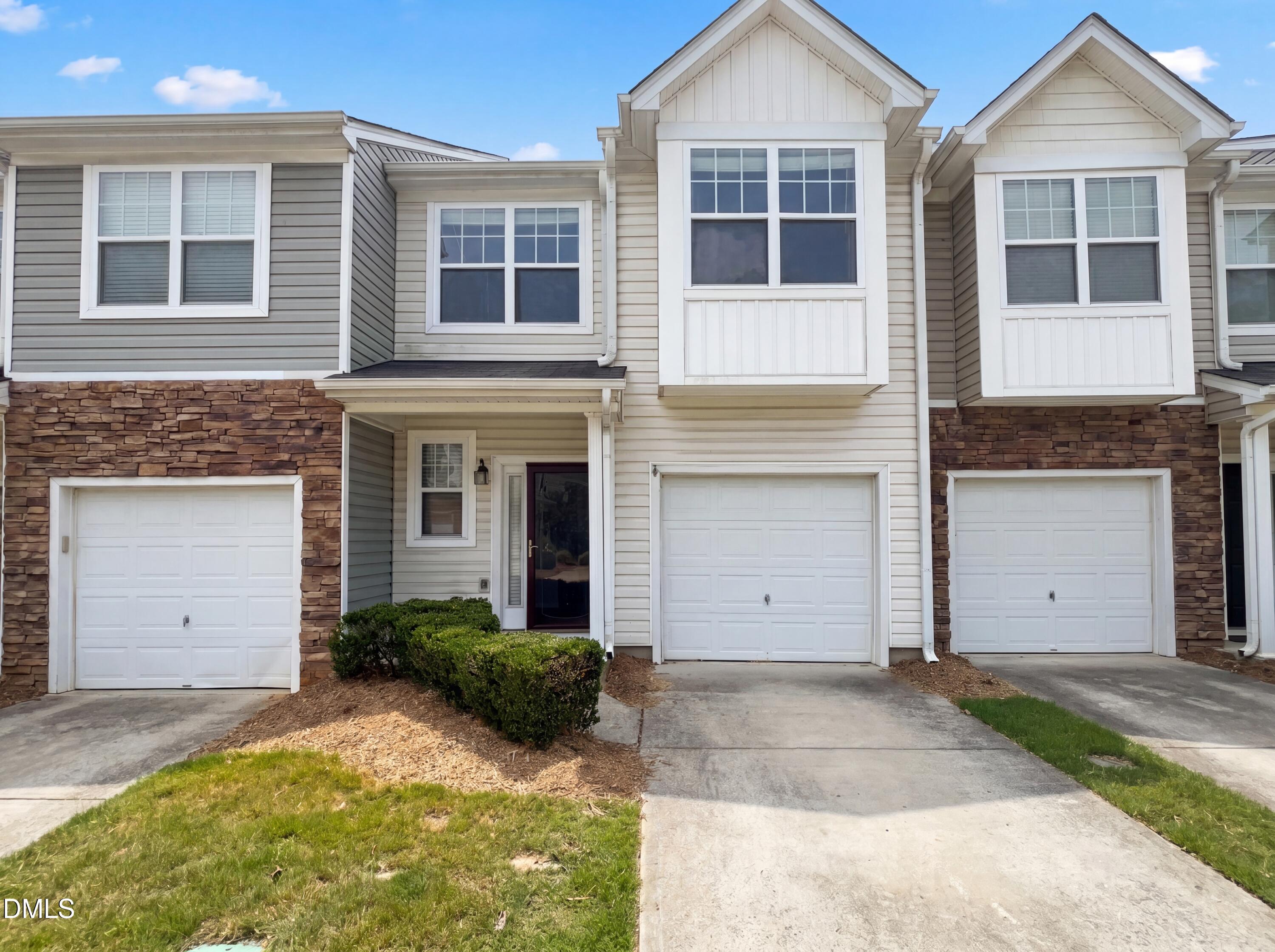 1314 Stone Manor Drive — photo