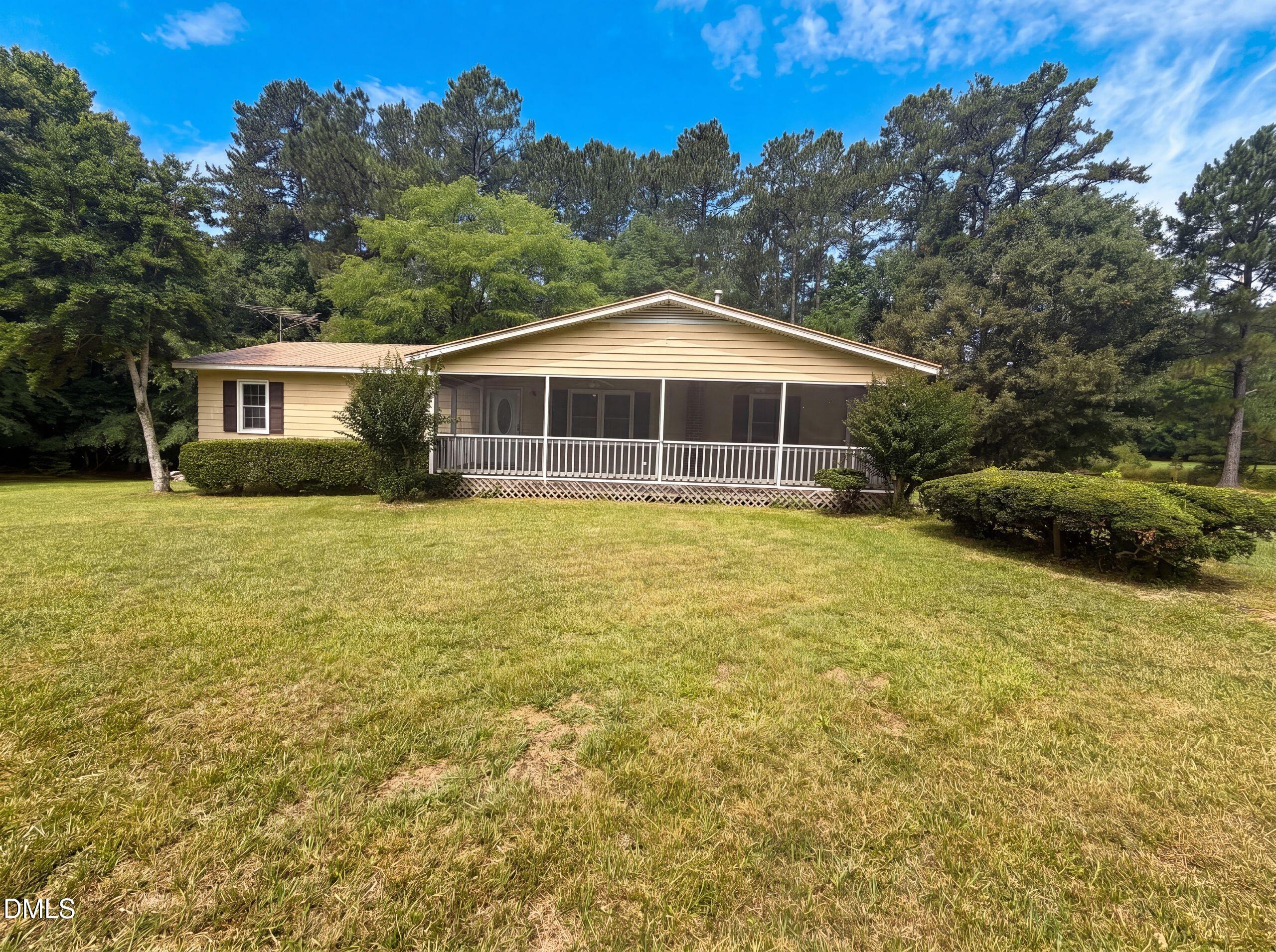 1804 Gade Bryant Road — photo