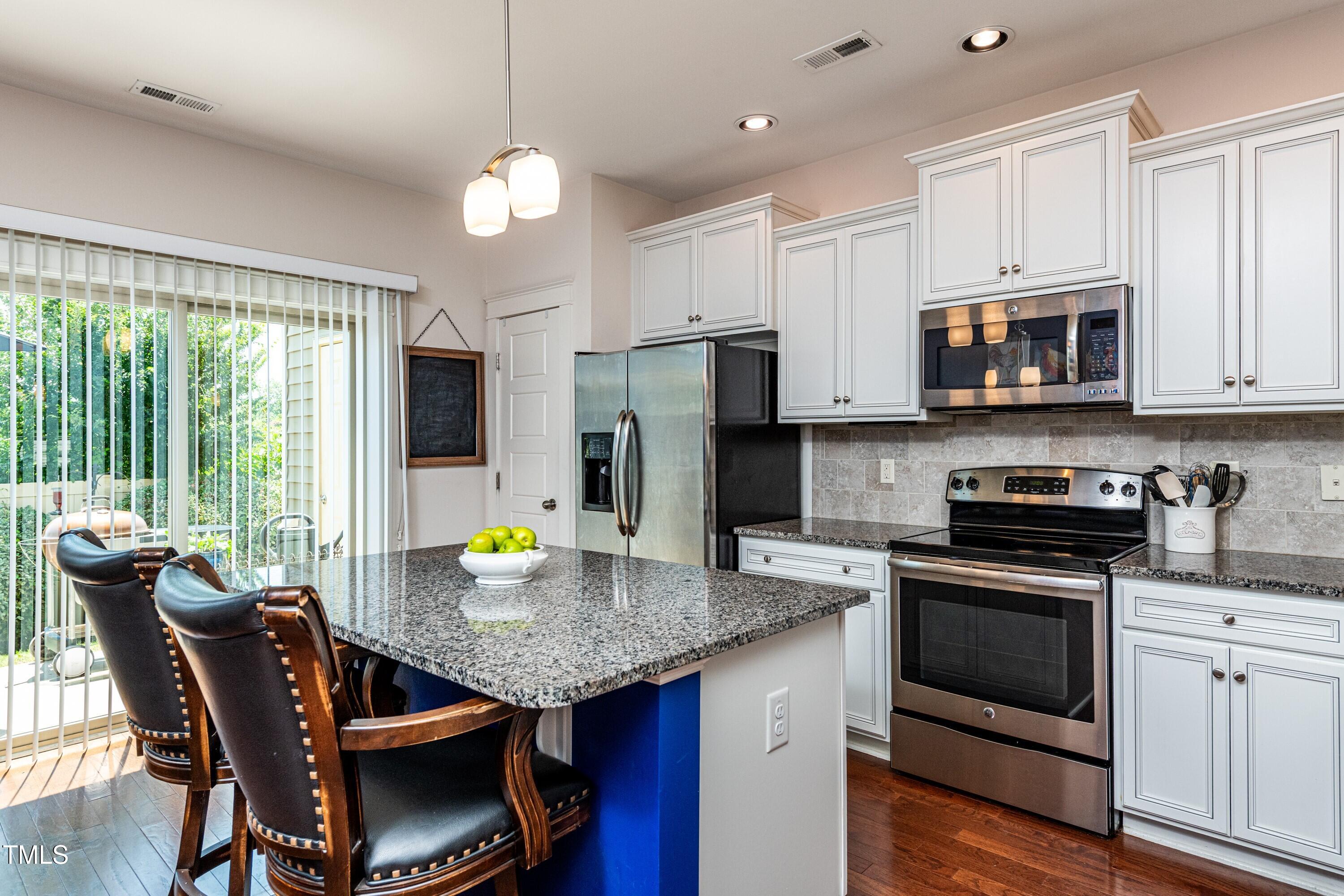 7809 Lillyhurst Drive, Raleigh, NC 27612 — photo 2