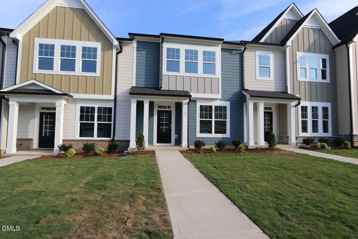 3121 Cathedral Comb Drive — photo