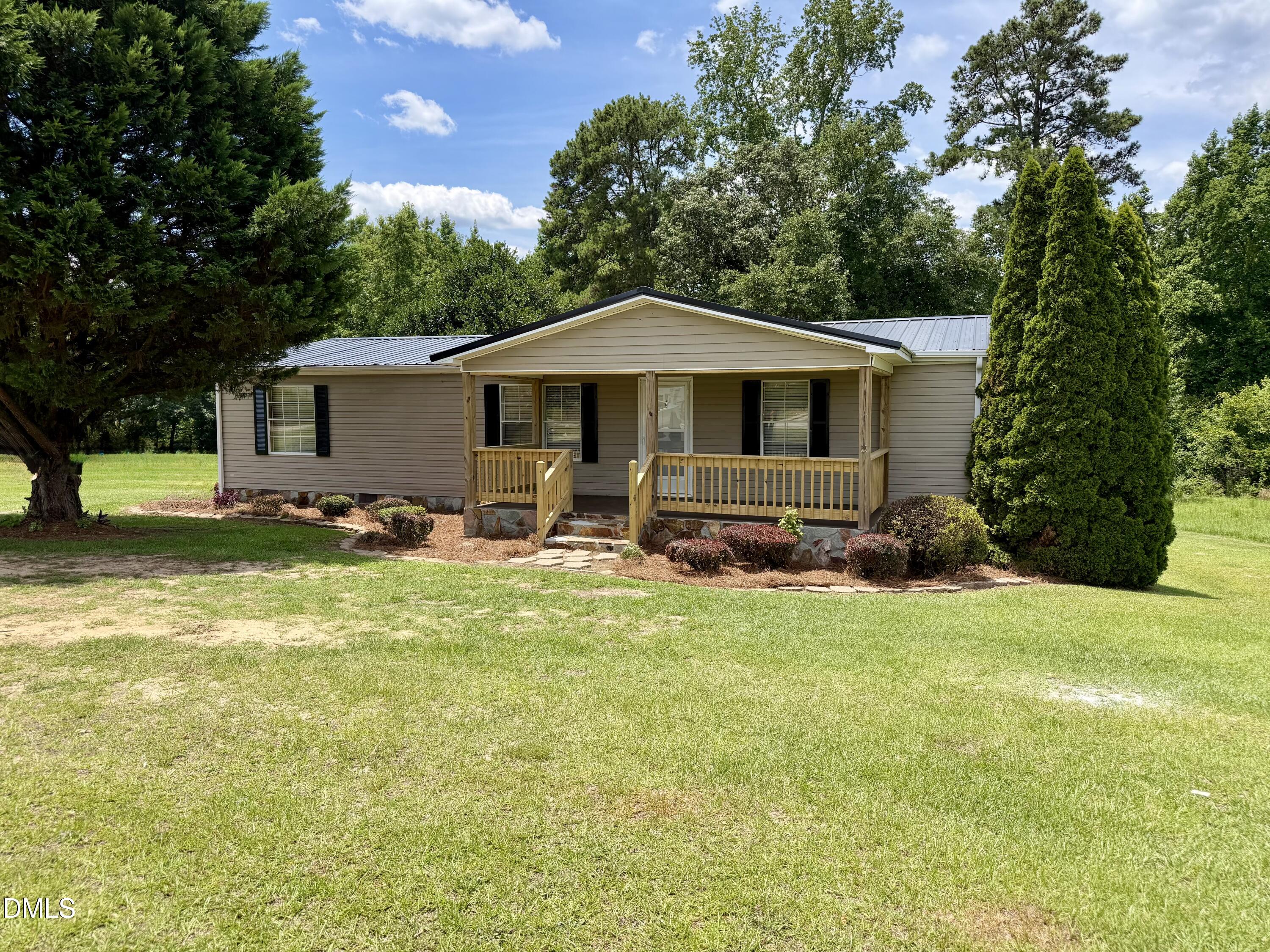 1155 Townsend Road — photo