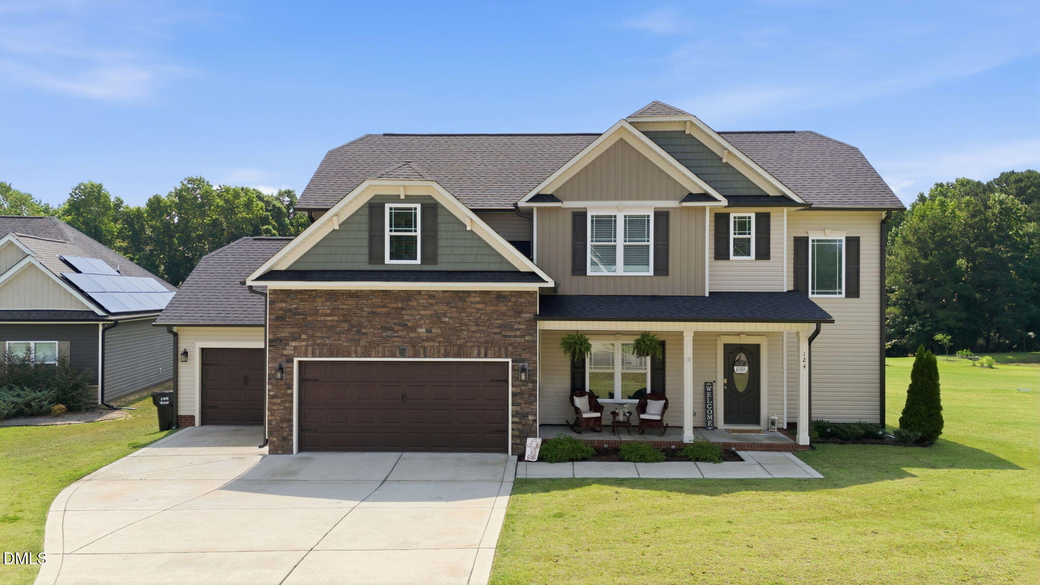 124 Shady Oaks Drive — photo
