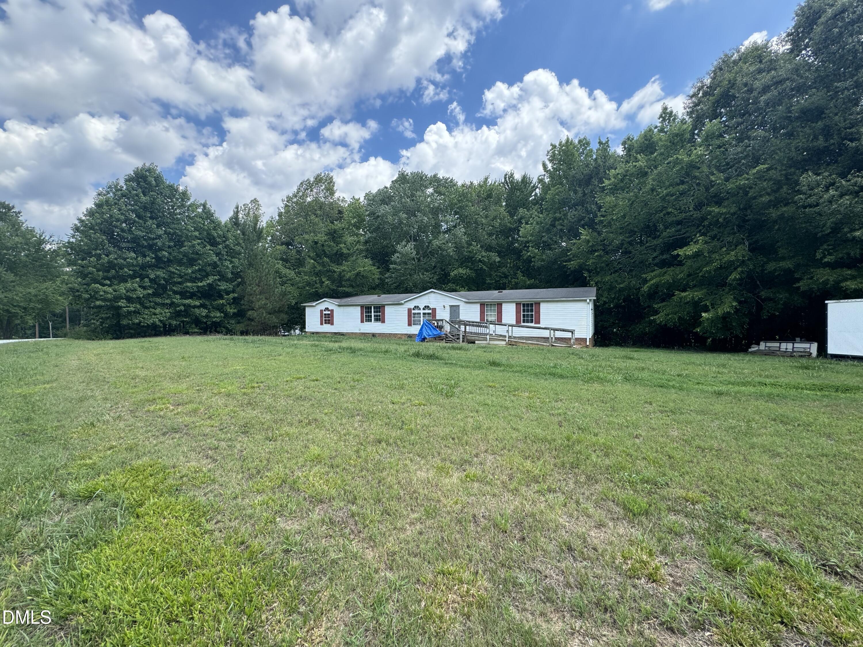 140 Smith Hill Lane — photo