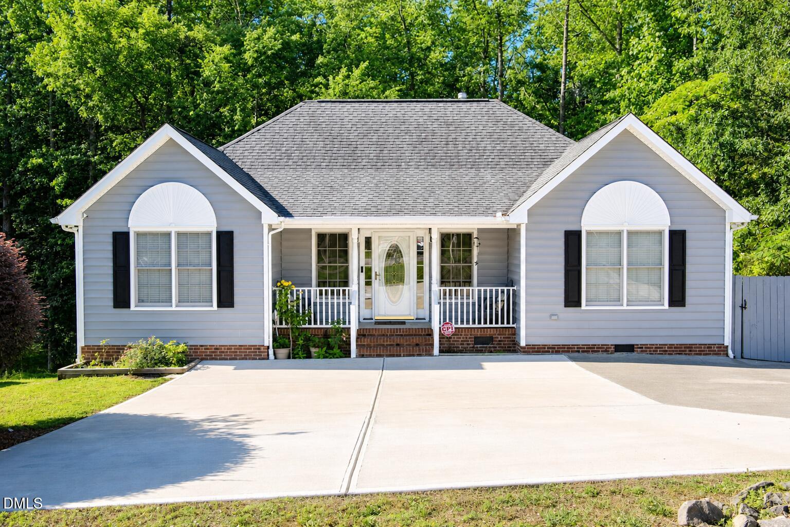 1608 Rogers Pointe Lane — photo