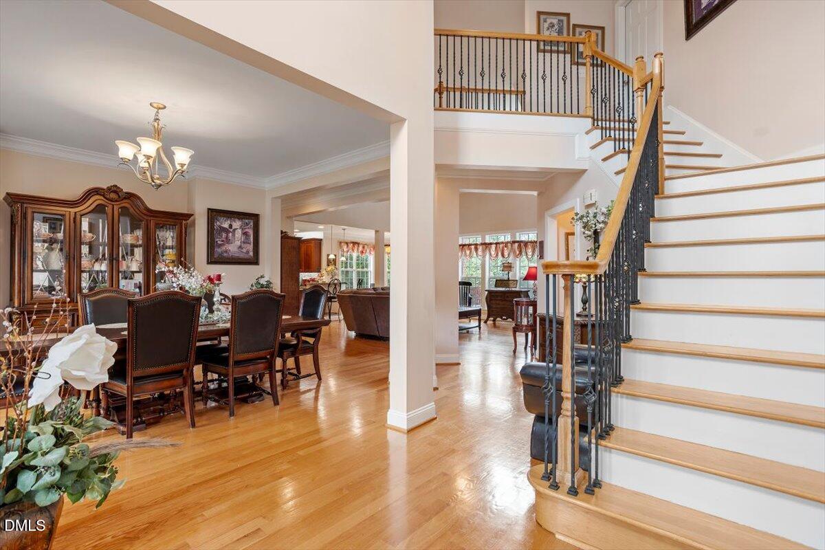 105 Aviary Court — photo
