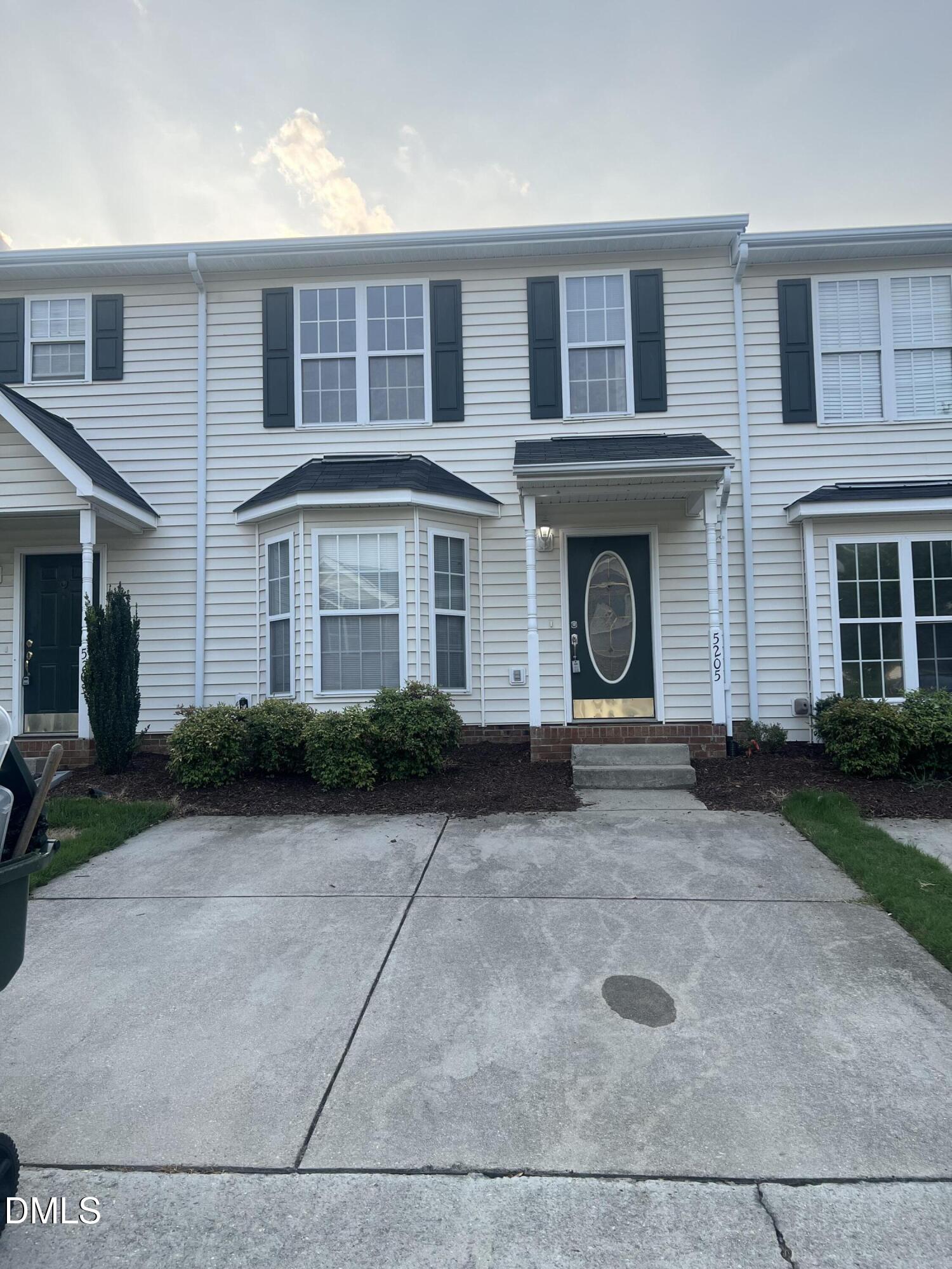 5205 Tanglewood Creek Court — photo