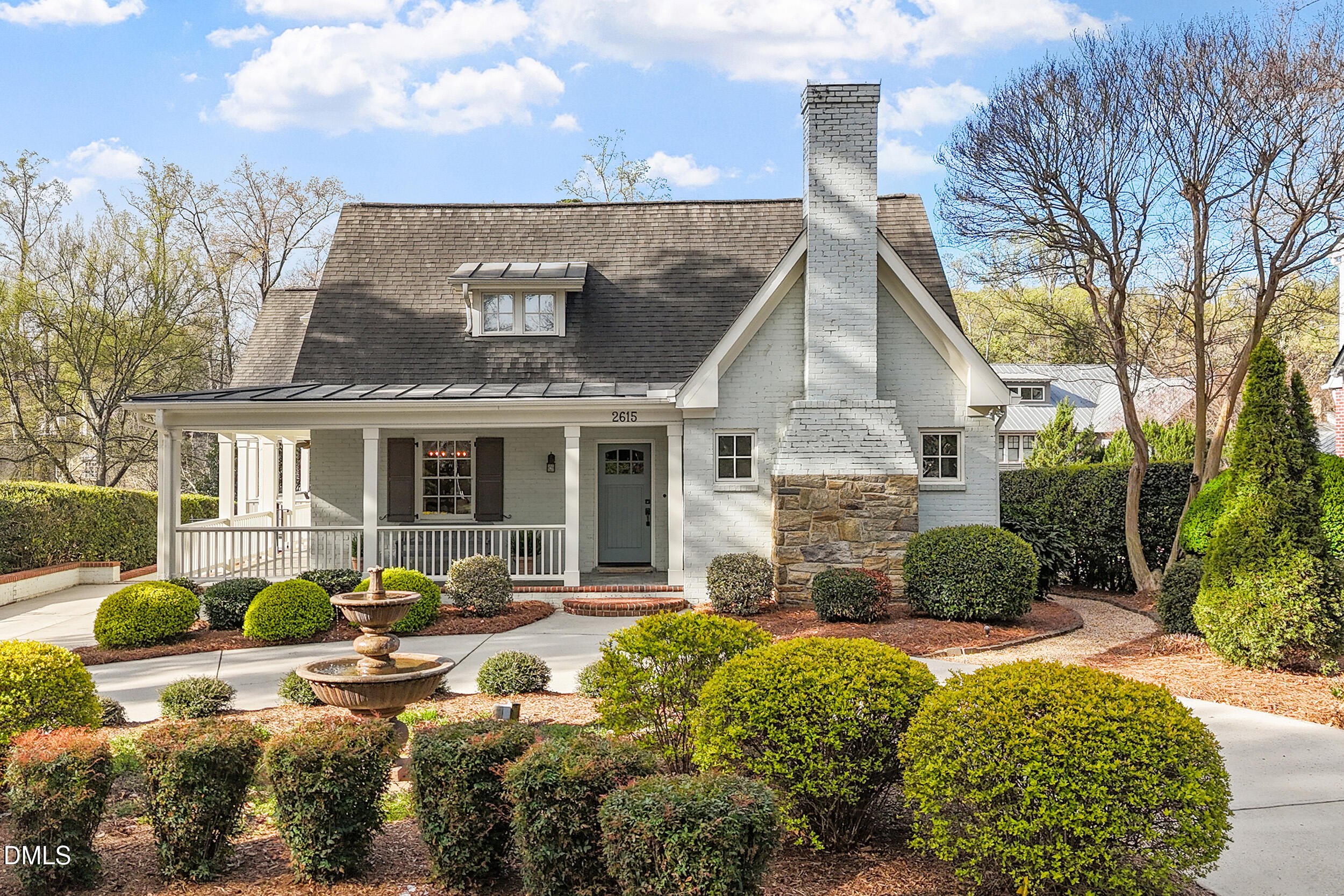 2615 Hazelwood Drive — photo