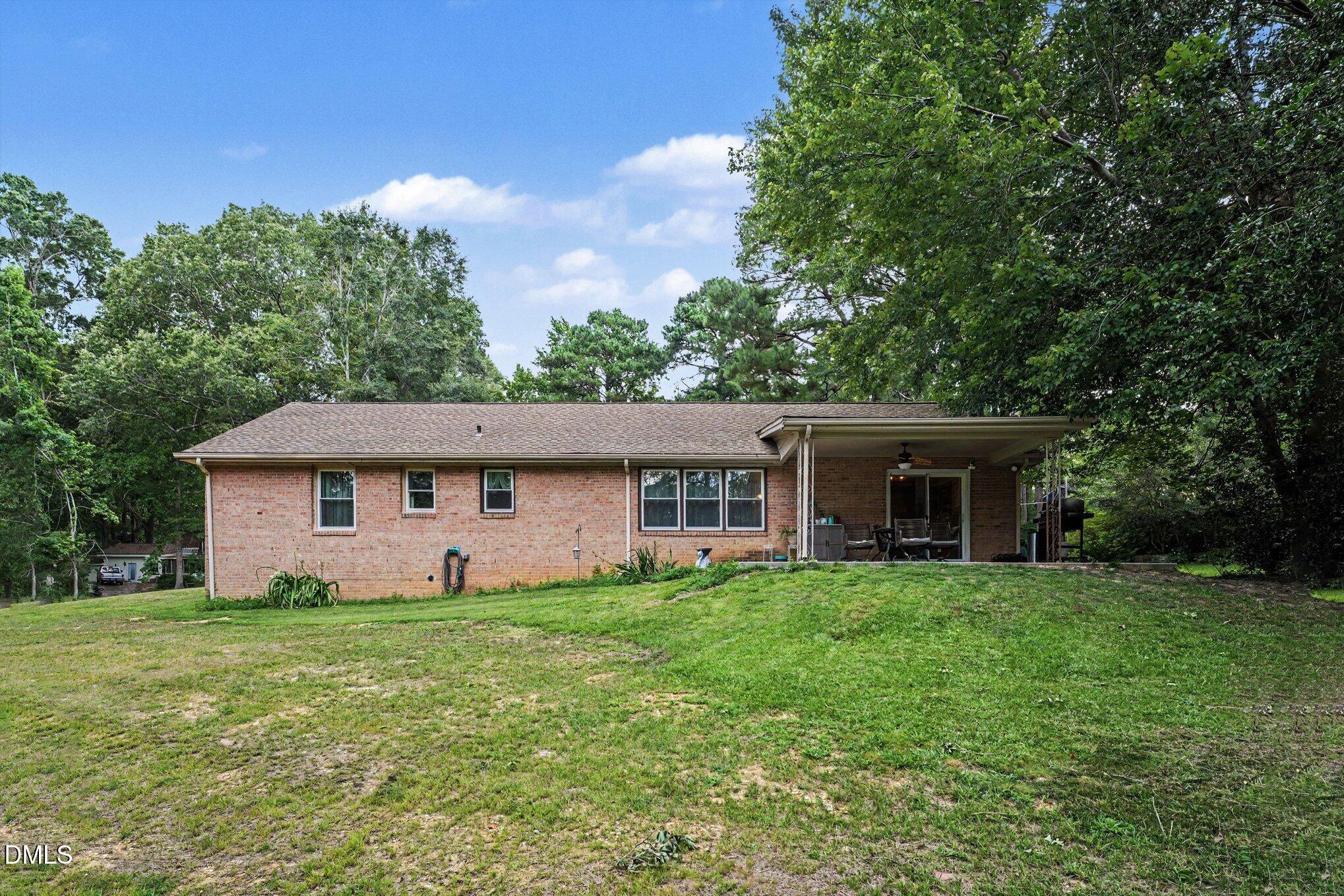 211 Brookside Drive — photo