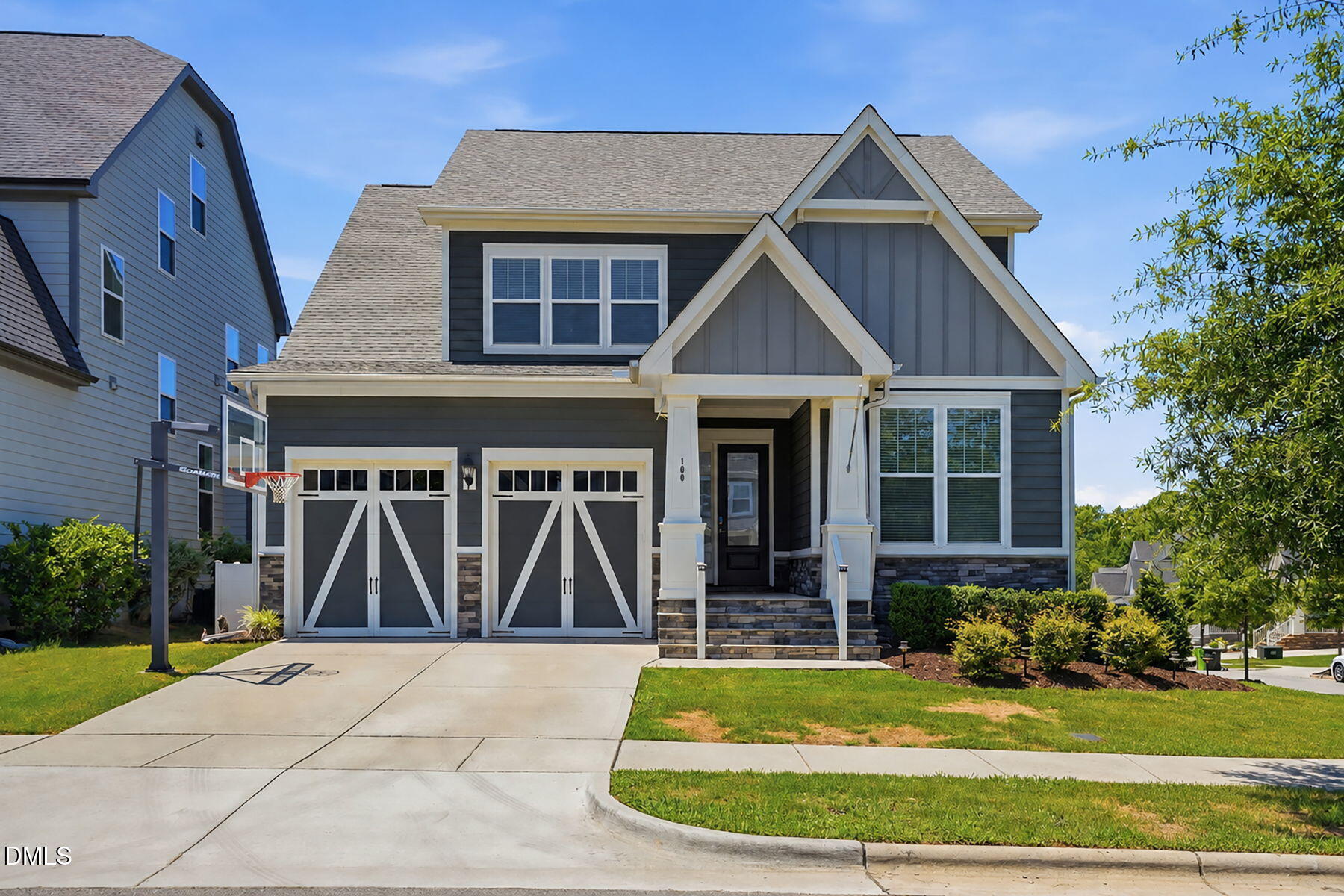 100 Oaks End Drive — photo