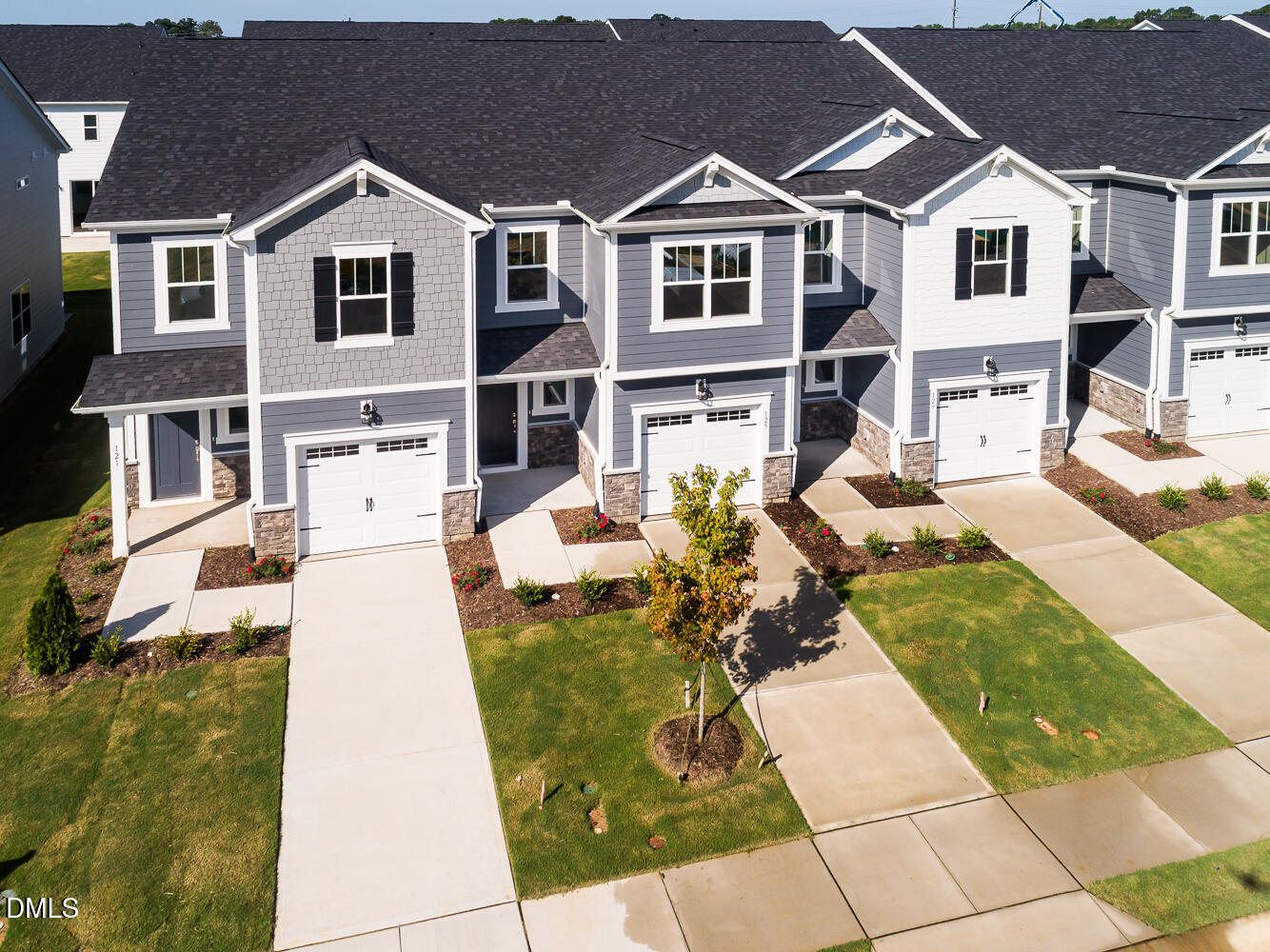 125 Silver Pine Drive 51 — photo