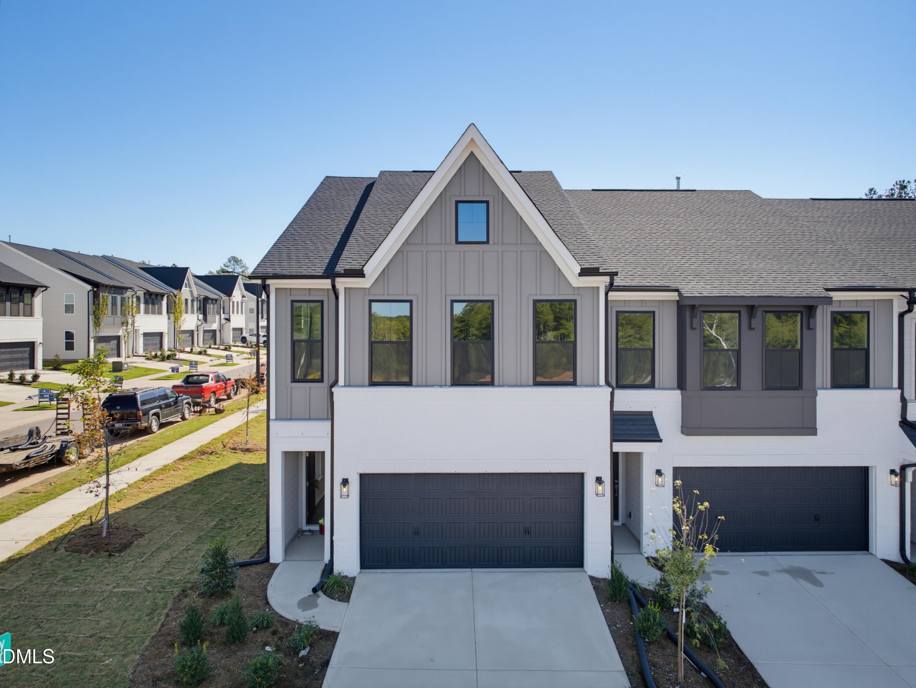 1301 Marigold Mdws Court Unit 132 — photo