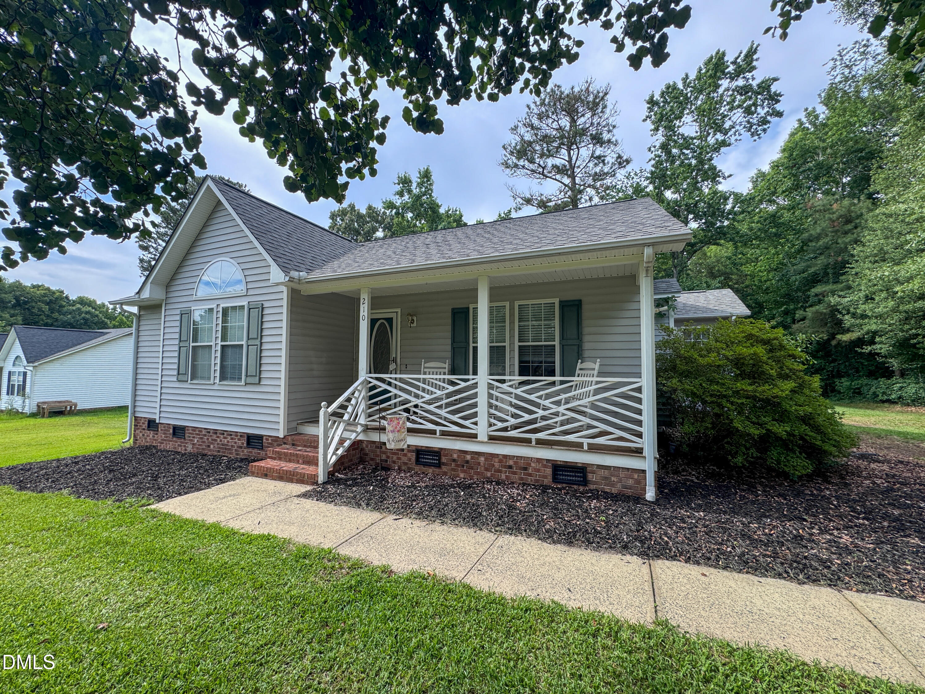210 Alice Drive — photo