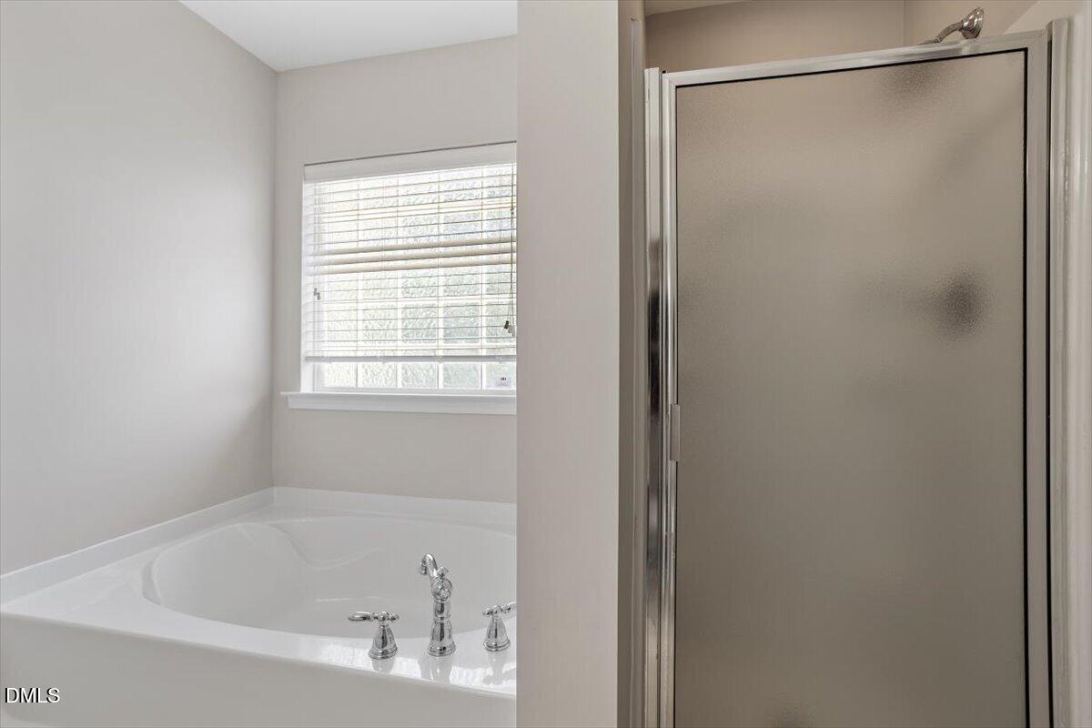 204 Amacord Way — photo