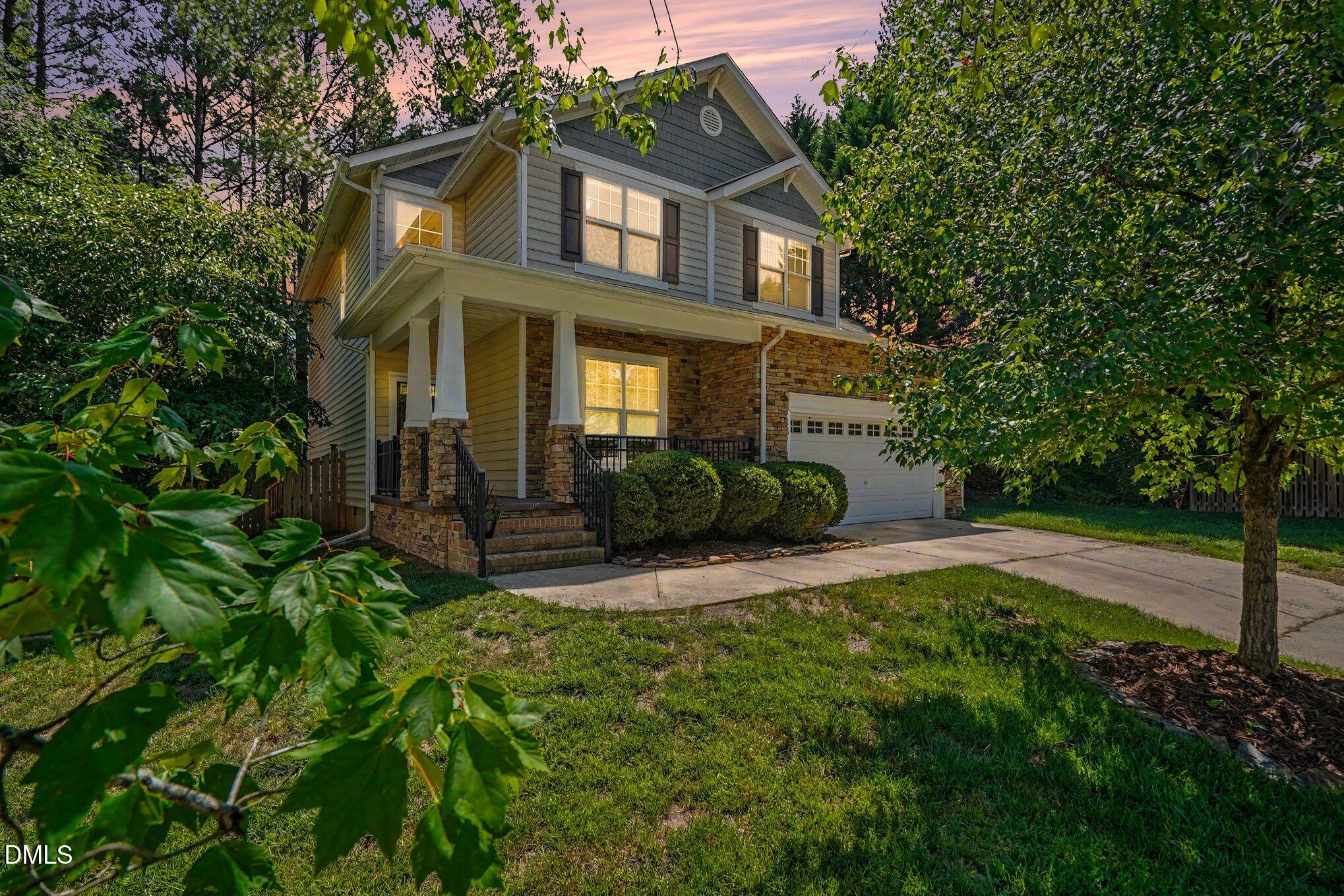 6 Silverbell Court — photo