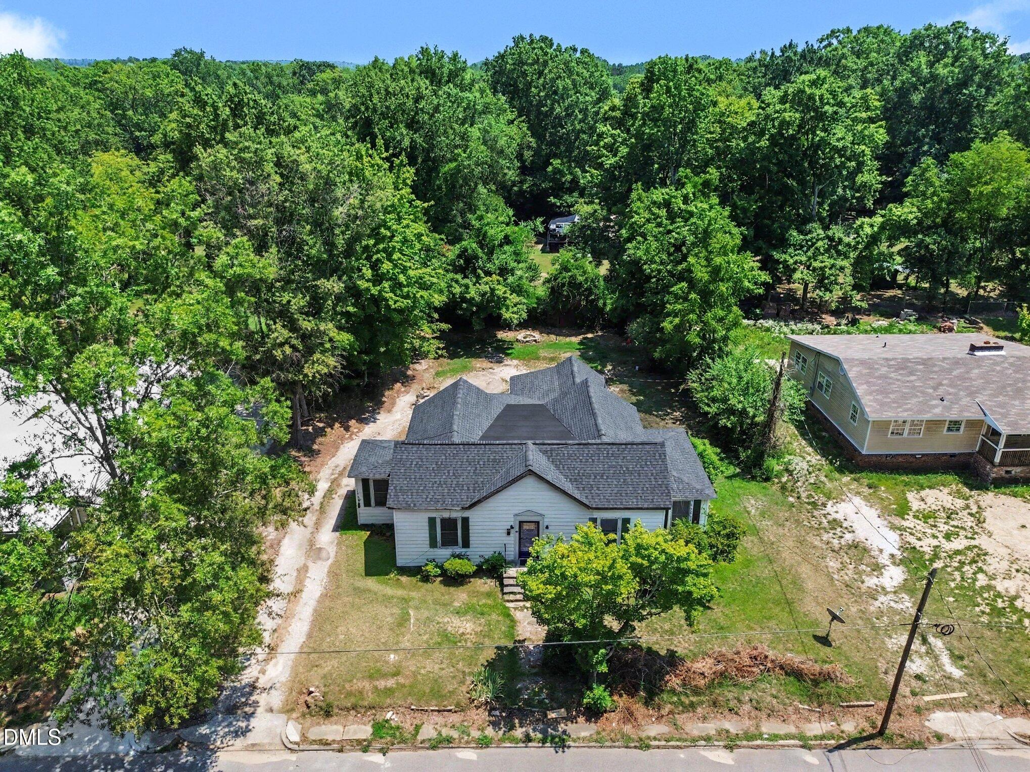 418 E Green Street — photo