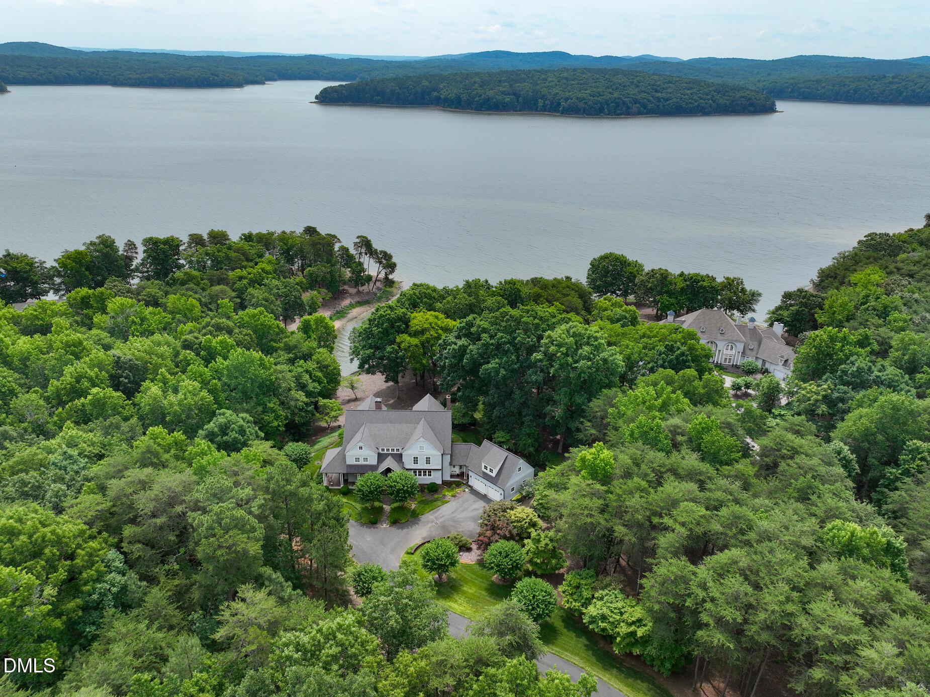 2375 Southpoint Lane — photo