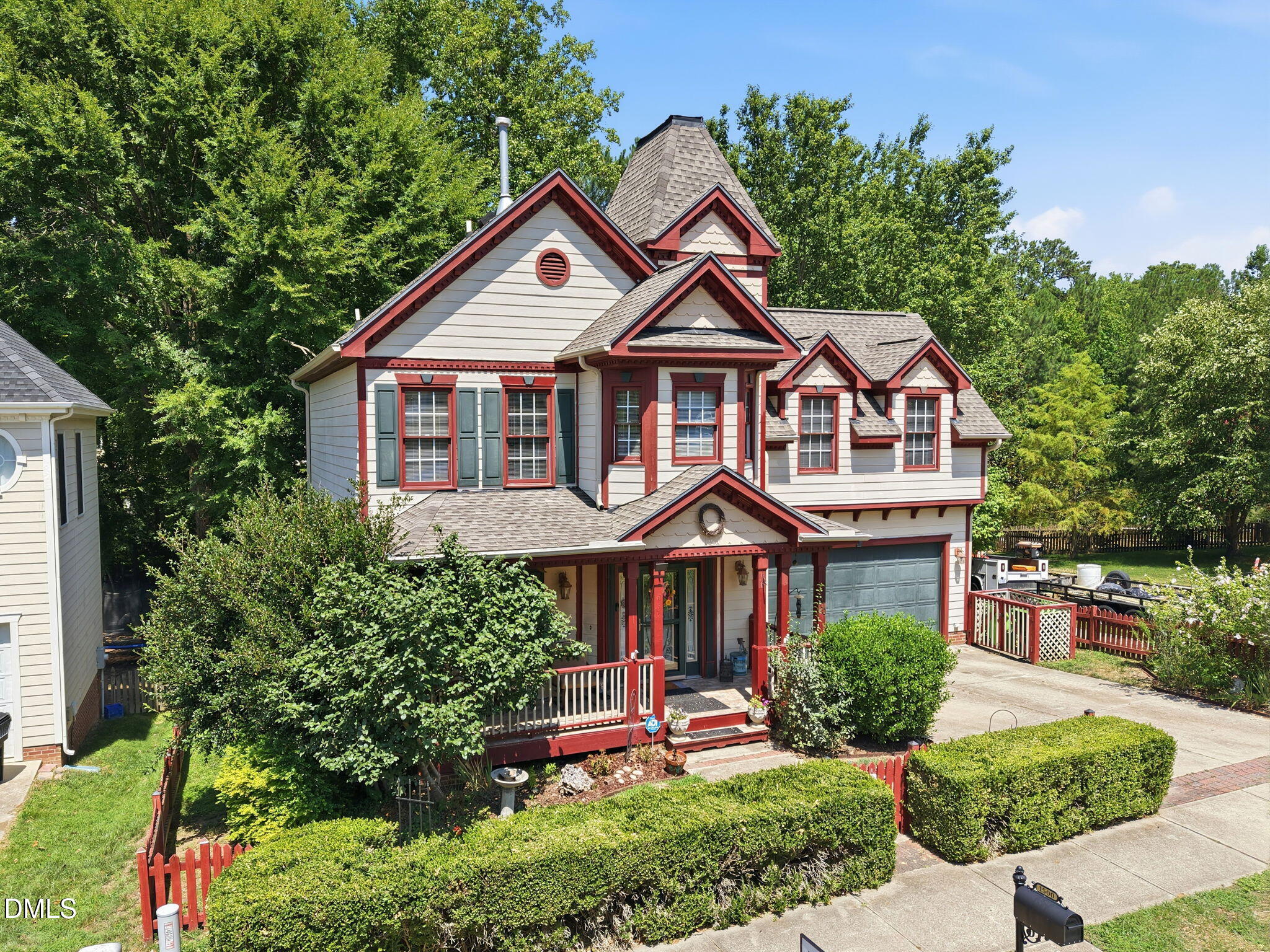 1500 Town Home Drive — photo