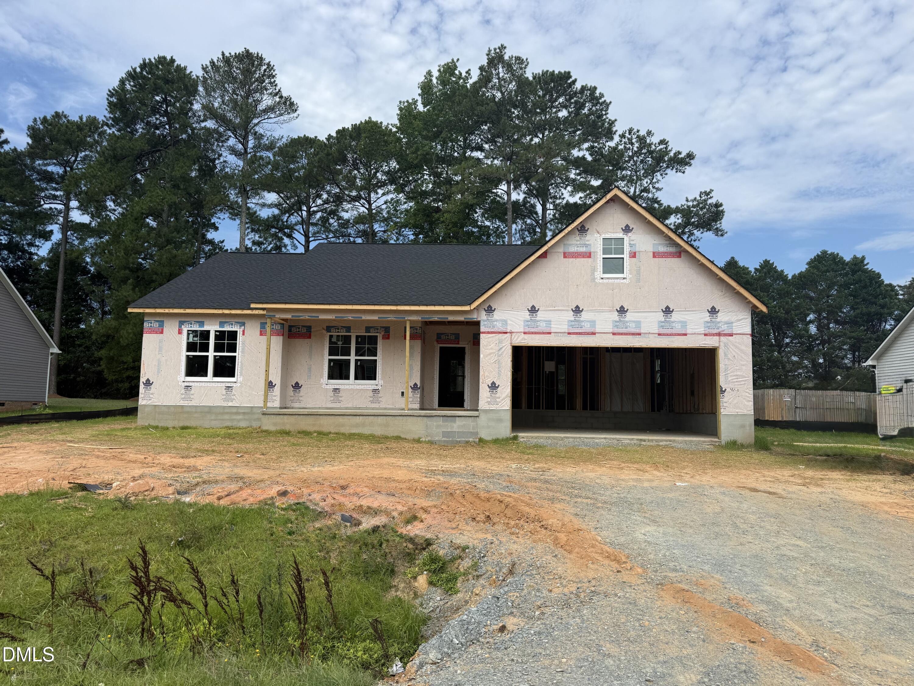 199 Waters Edge Drive — photo