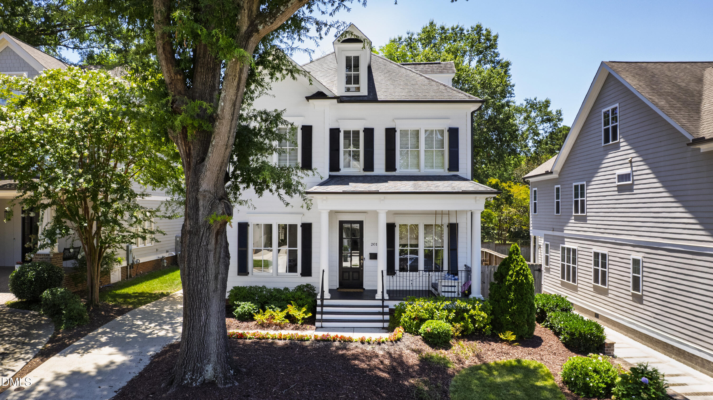 2615 Davis Street — photo