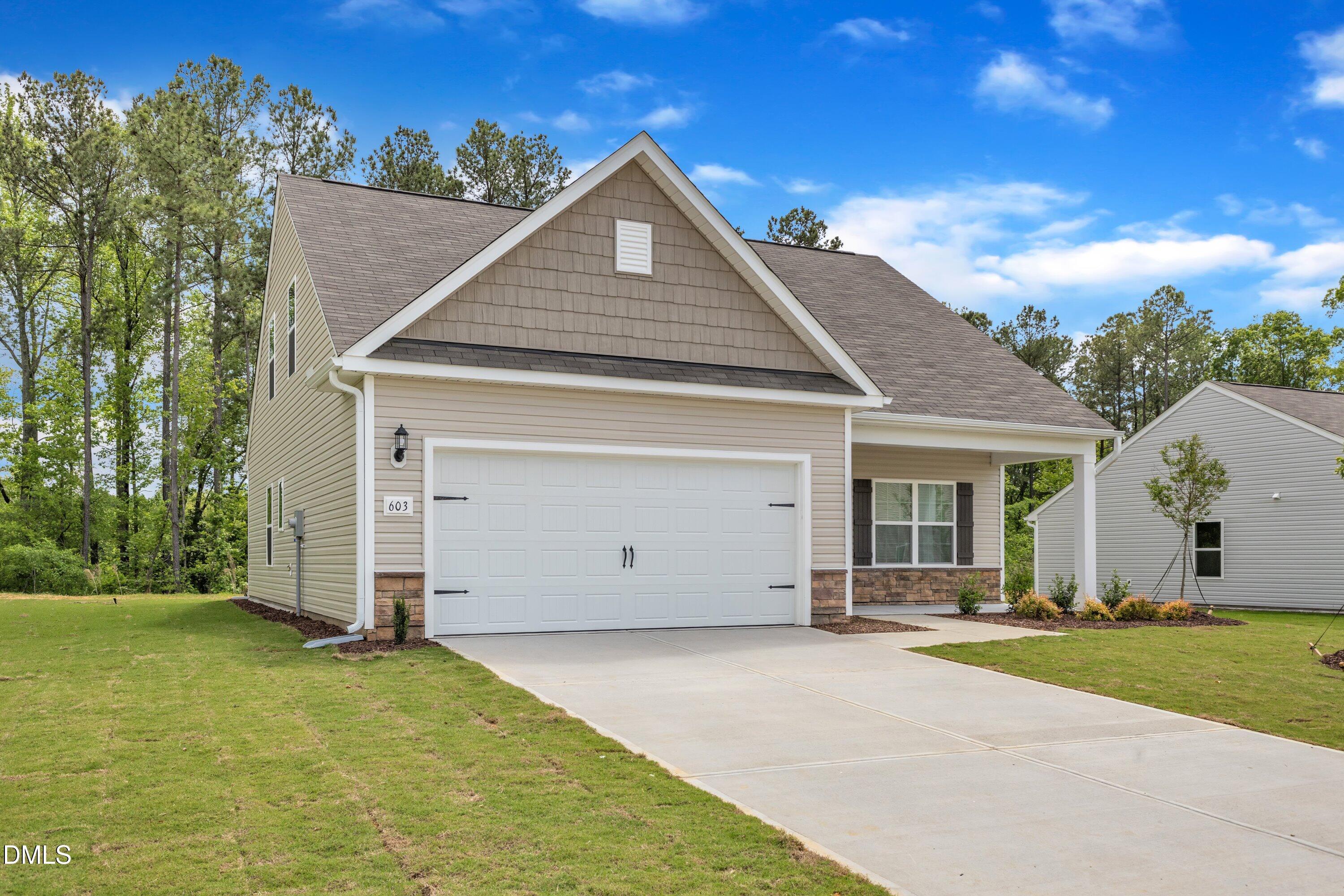 1109 Rhino Bend — photo