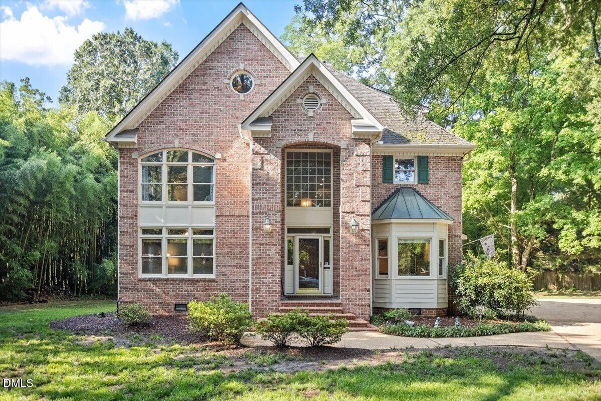 118 E Walnut Avenue — photo