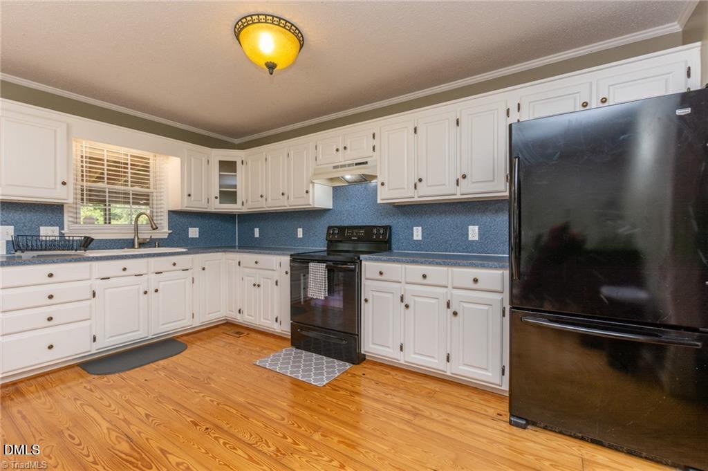 5714 Rolling Meadows Road — photo
