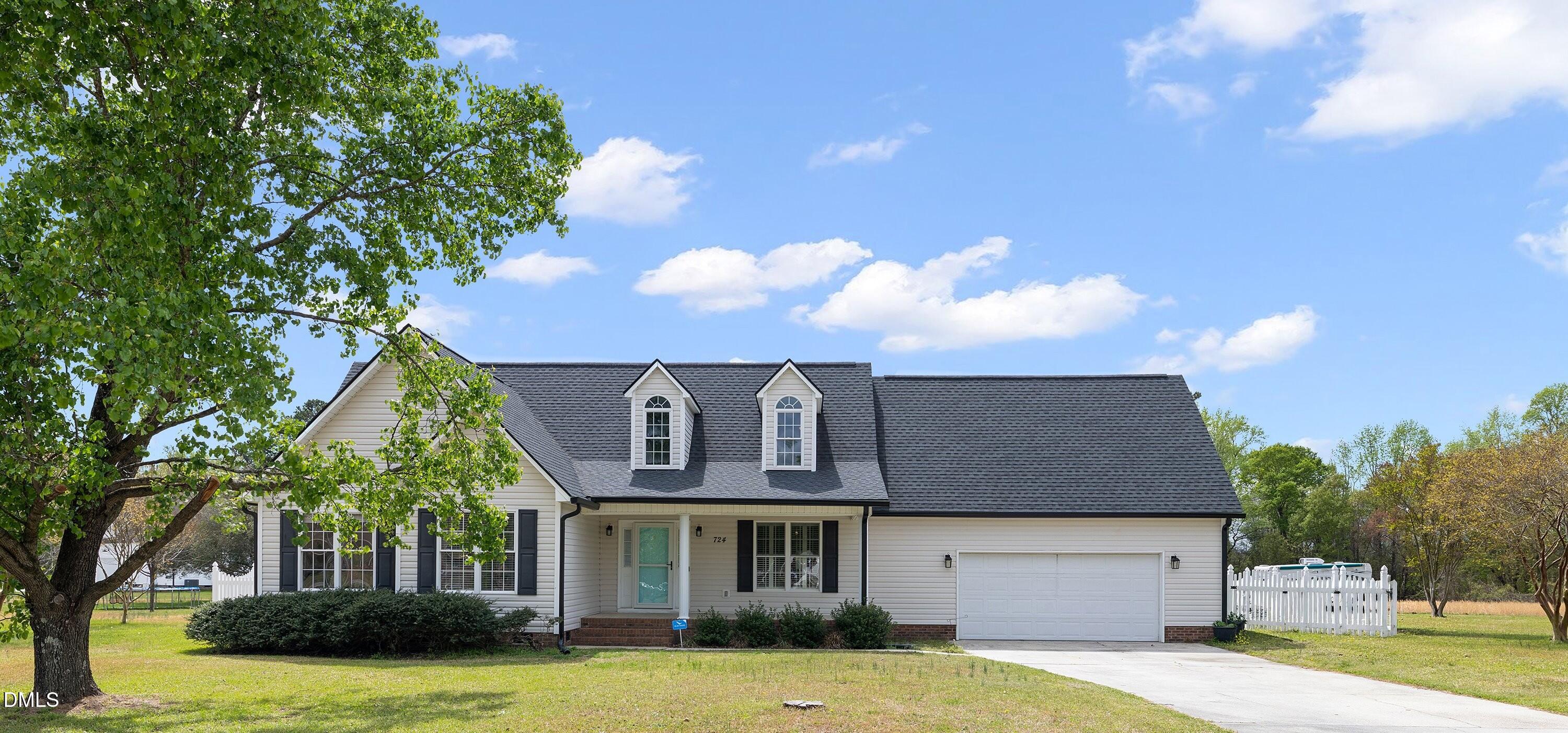 724 Iris Bryant Road — photo