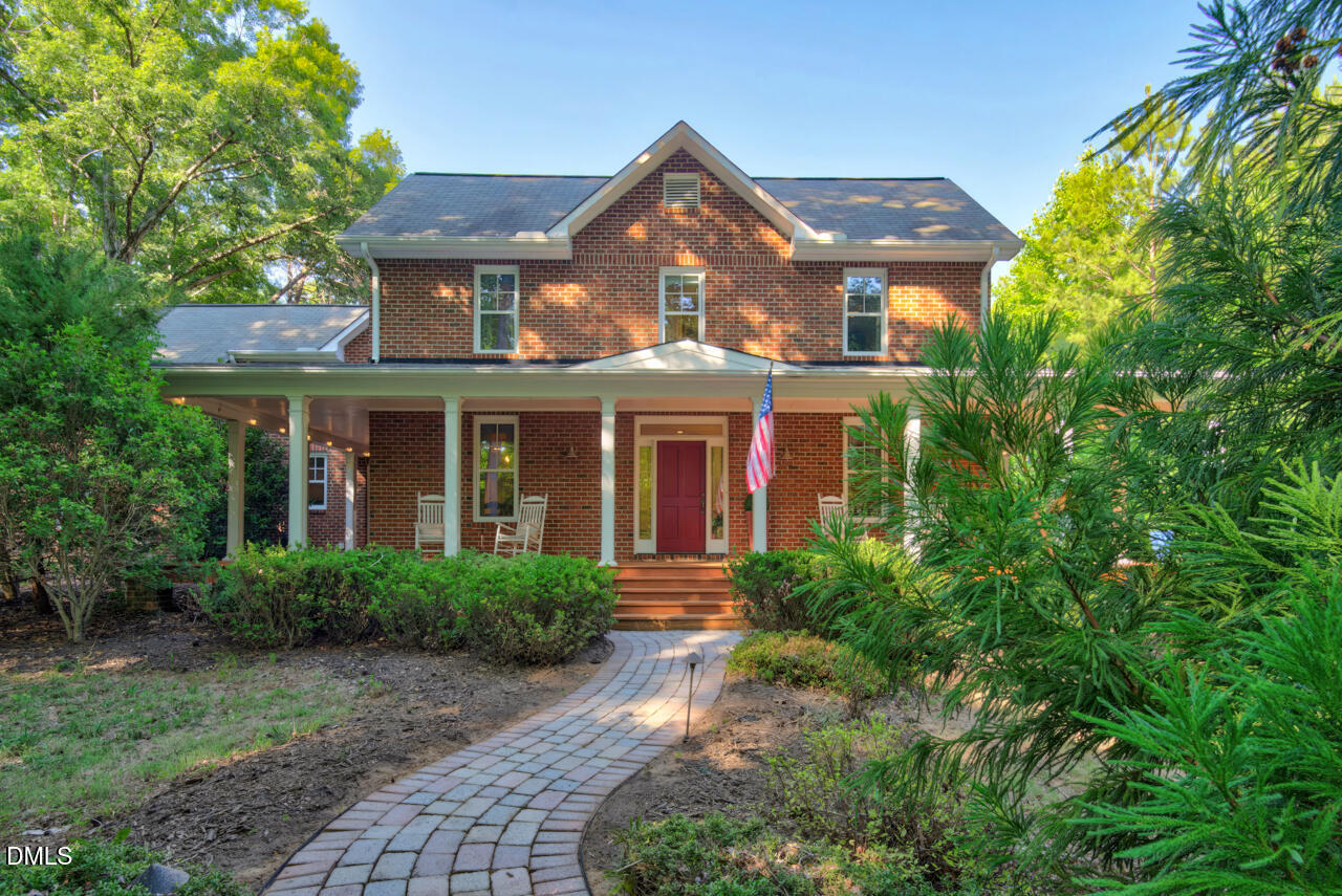 417 Grand Oak Drive — photo