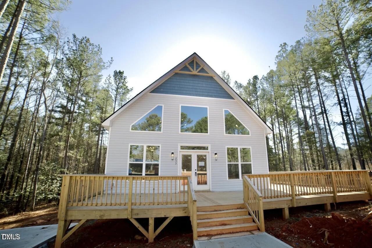 253 Sandy Point Drive — photo