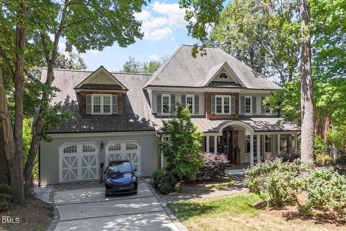 150 Lochwood W Drive — photo