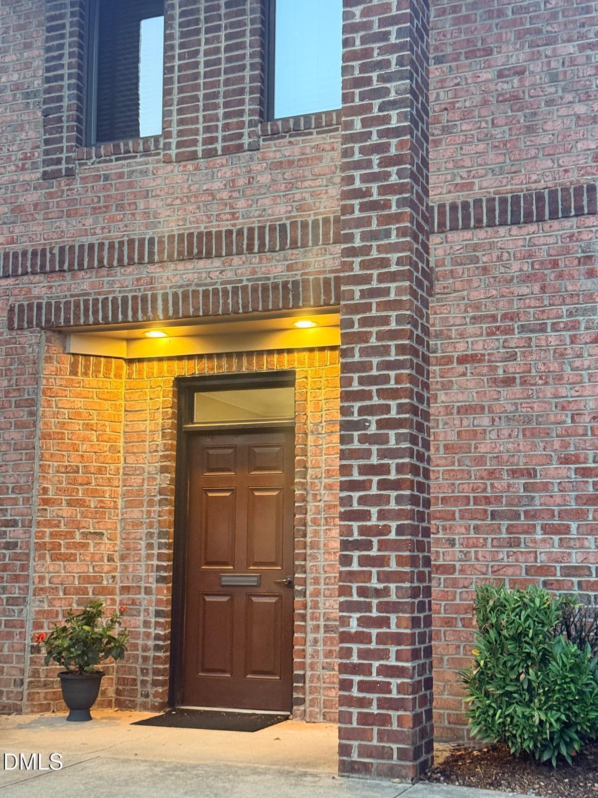 8384 Six Forks Road 101 — photo