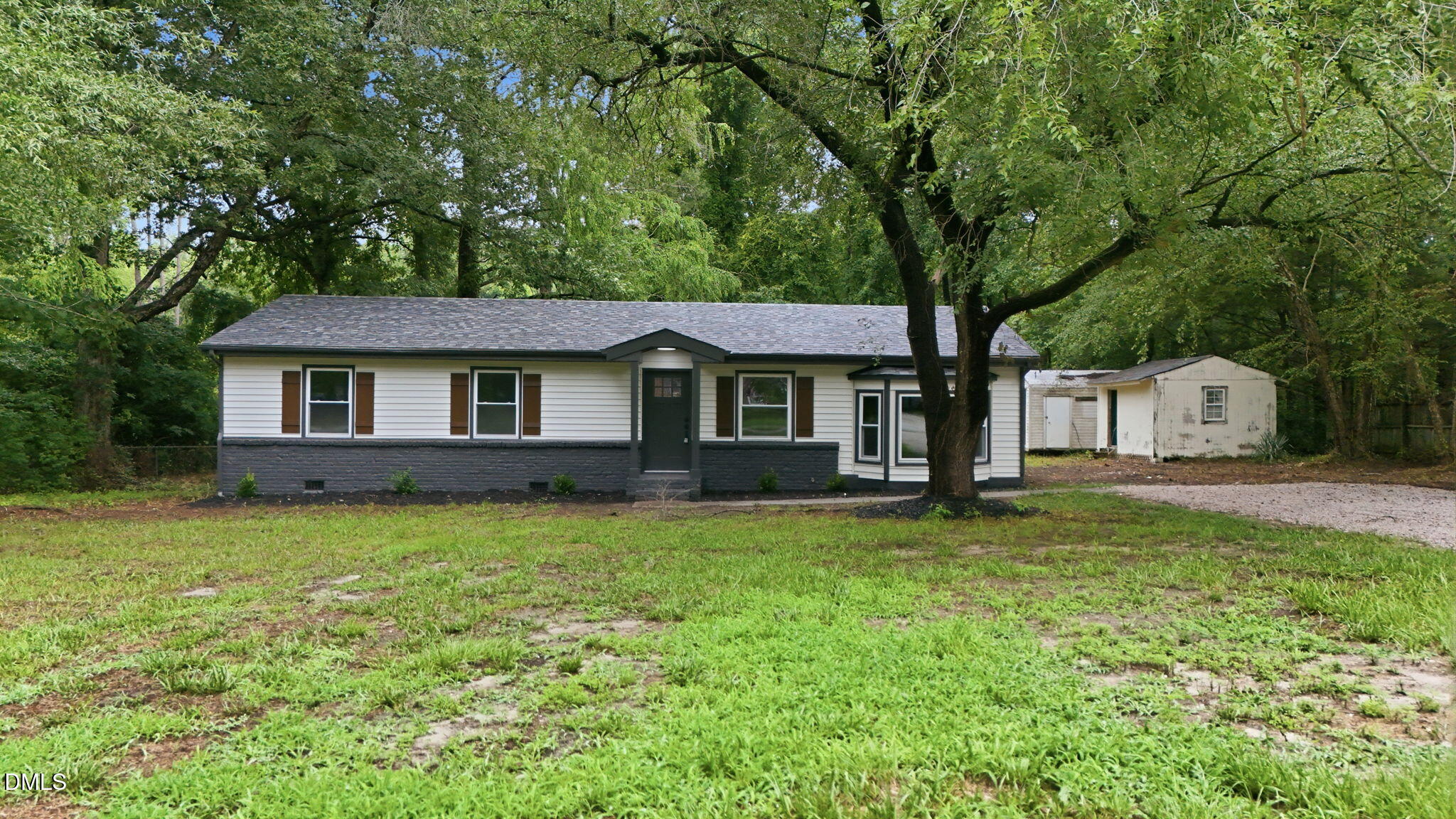 1209 Damascus Drive — photo