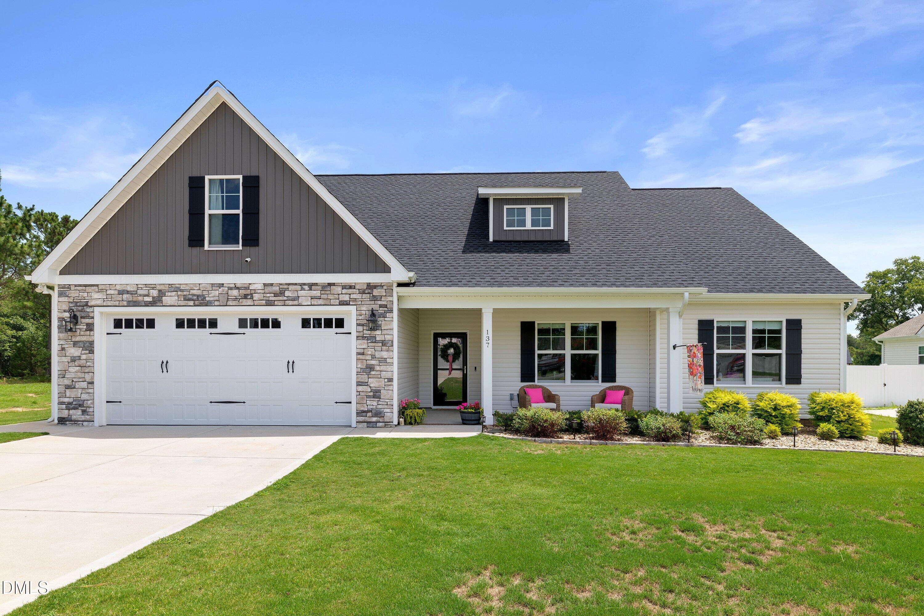 137 Shadybrook Drive — photo
