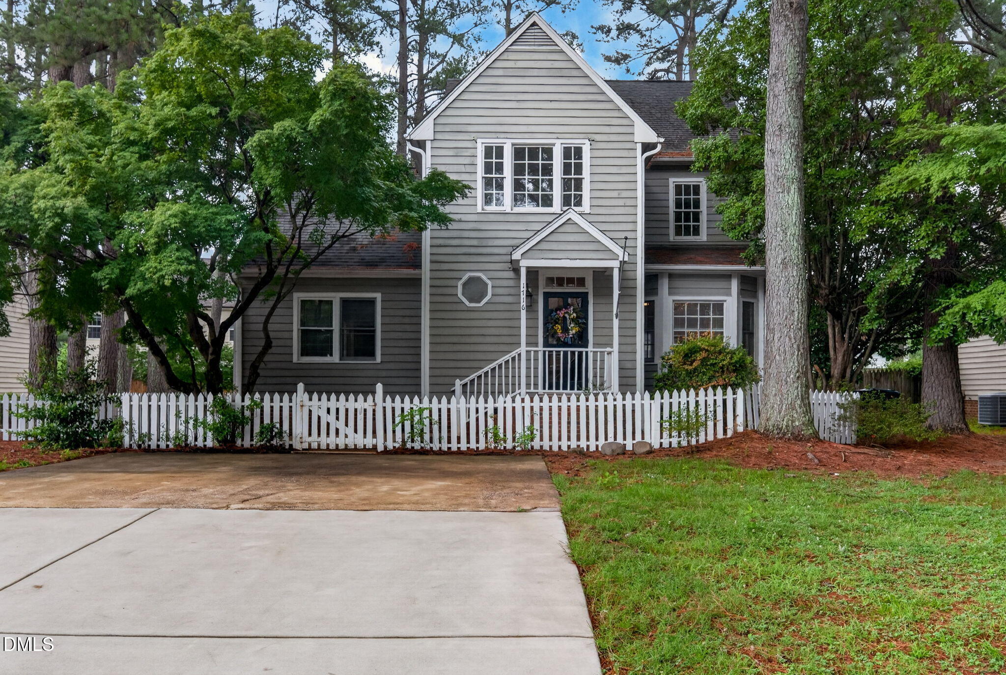 1716 Briarforest Place — photo