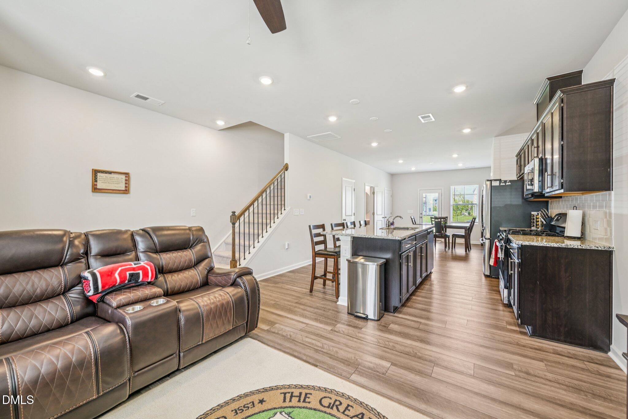 5348 Arkose Drive — photo
