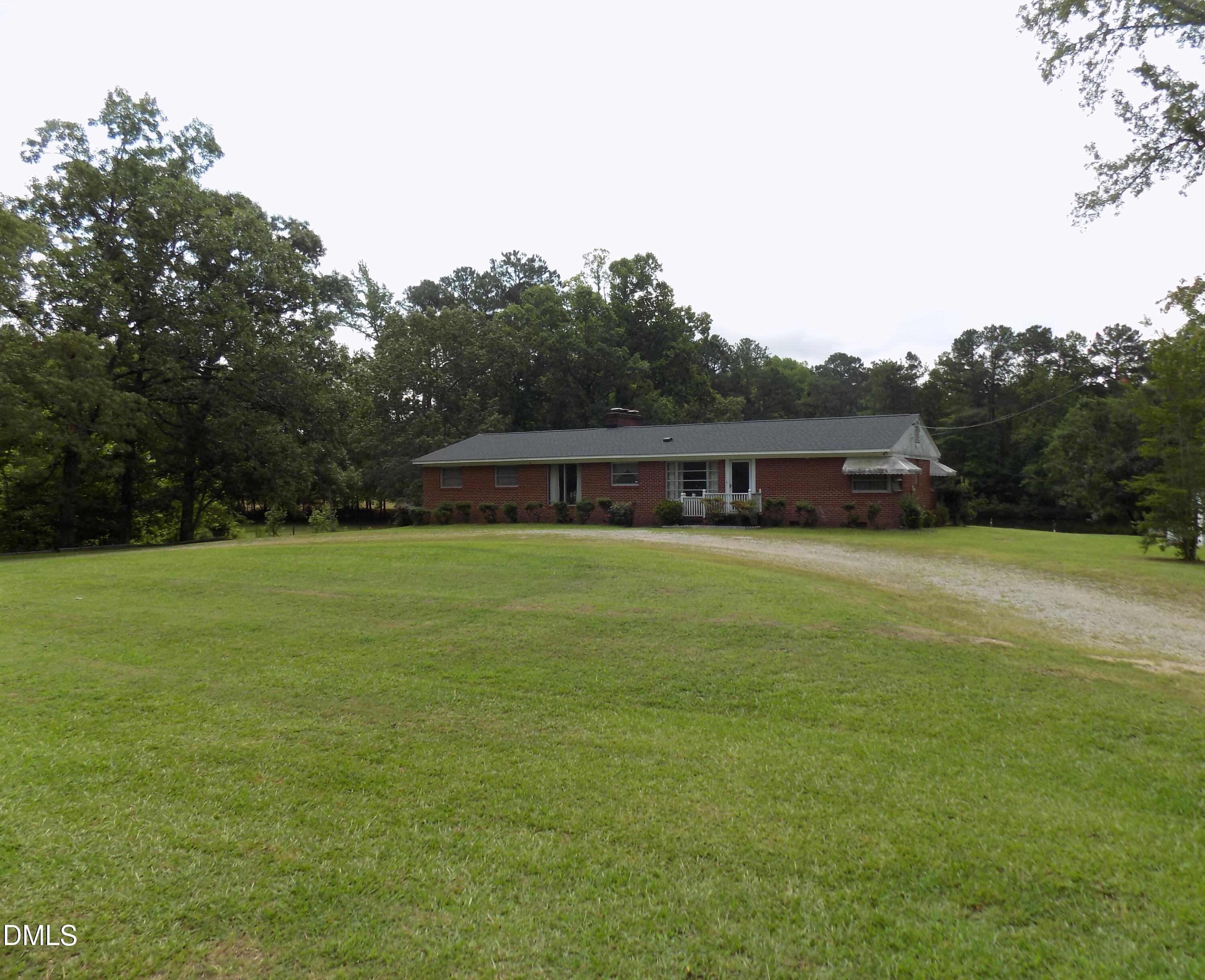 3600 Nc-561 — photo