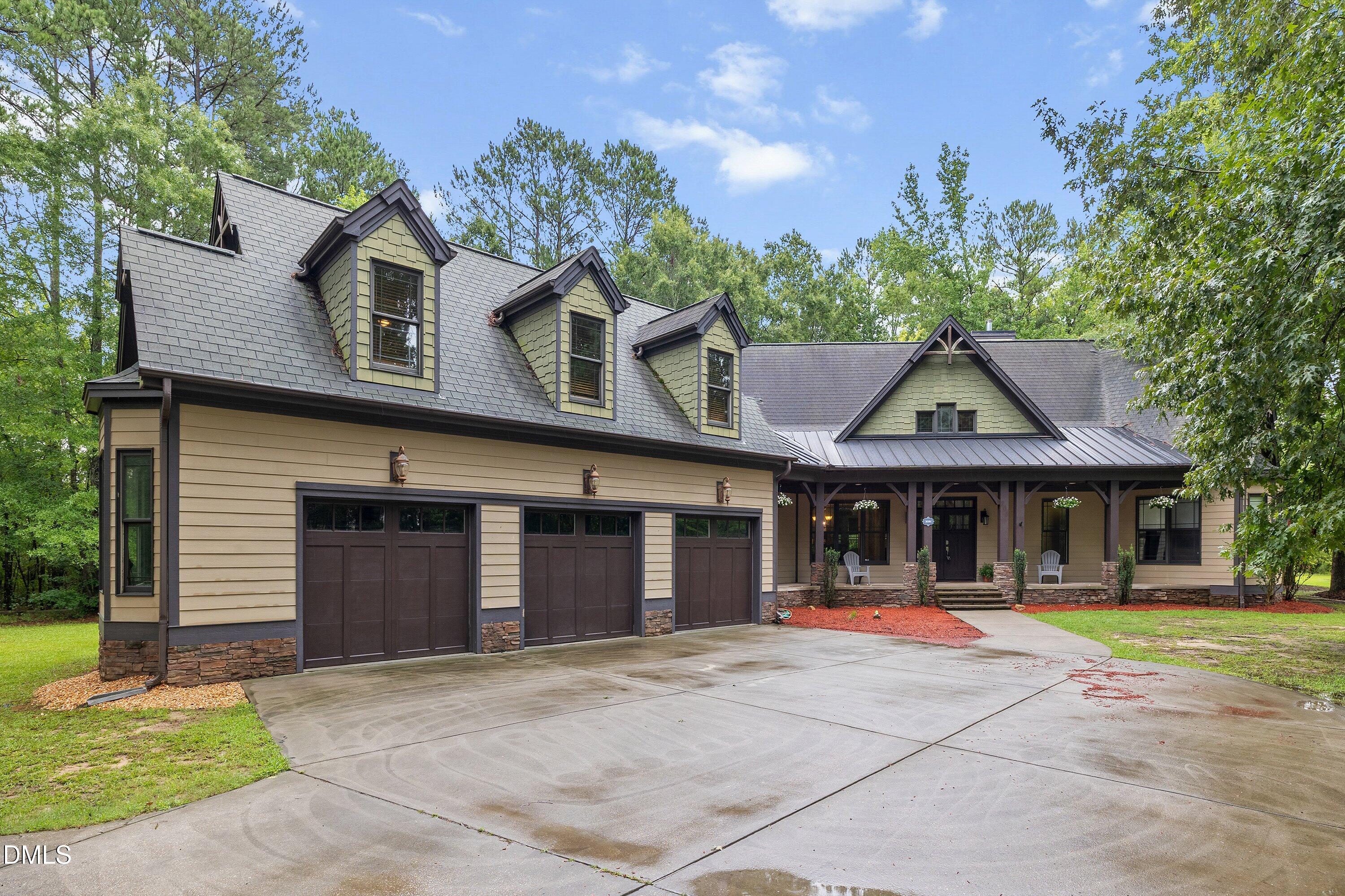 205 Carrie Drive — photo