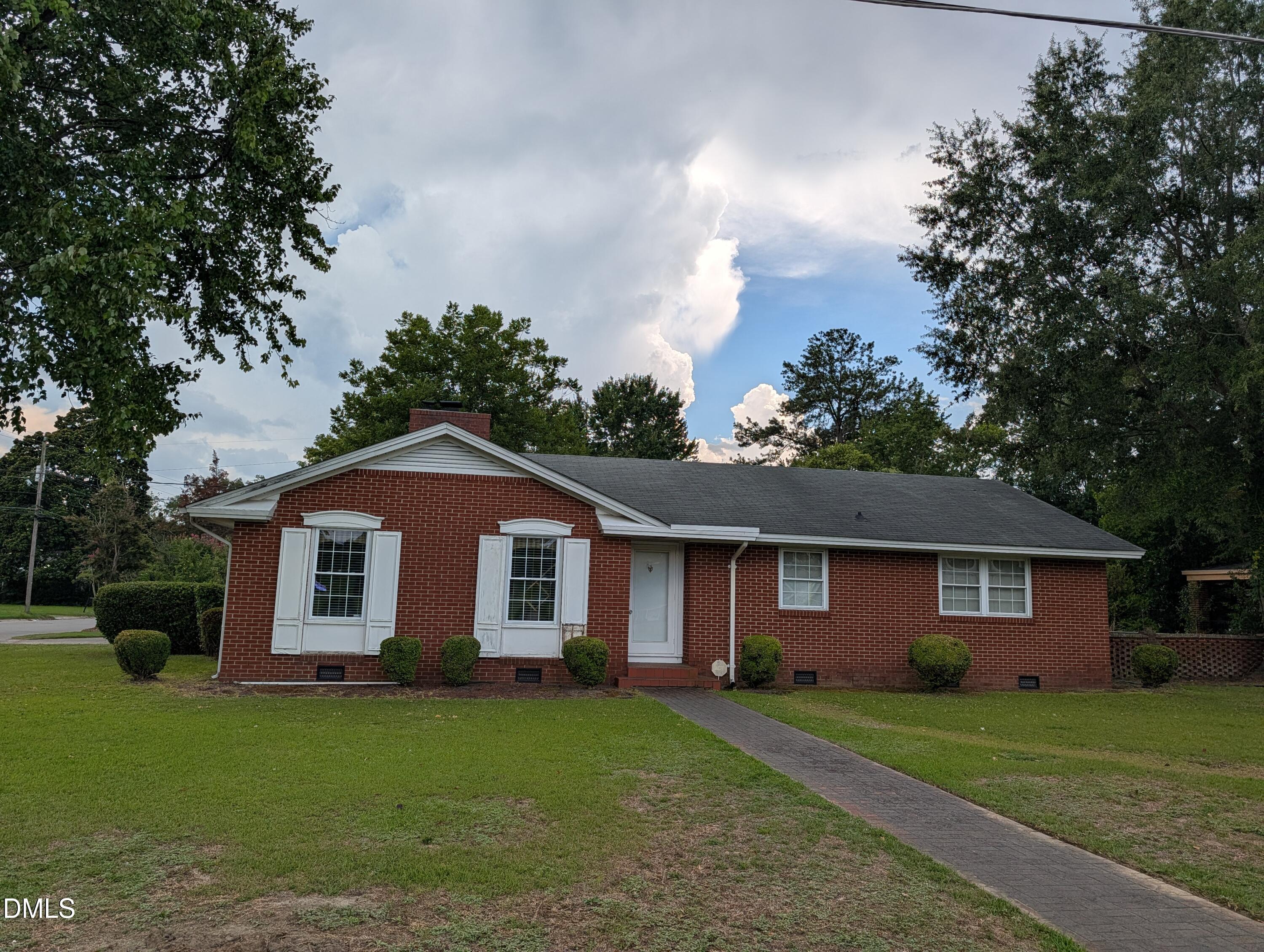 1708 Laurel Street — photo