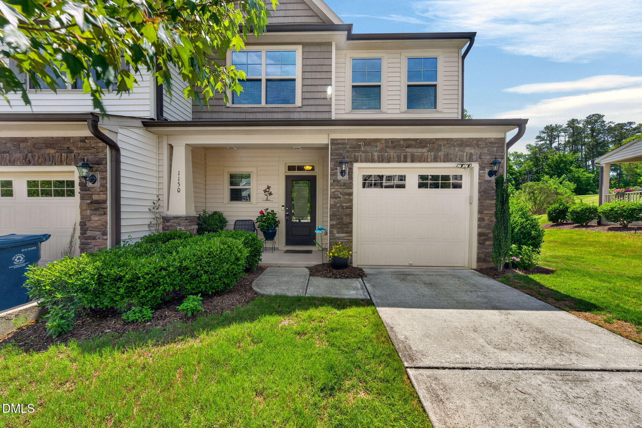 1150 Searstone Court — photo