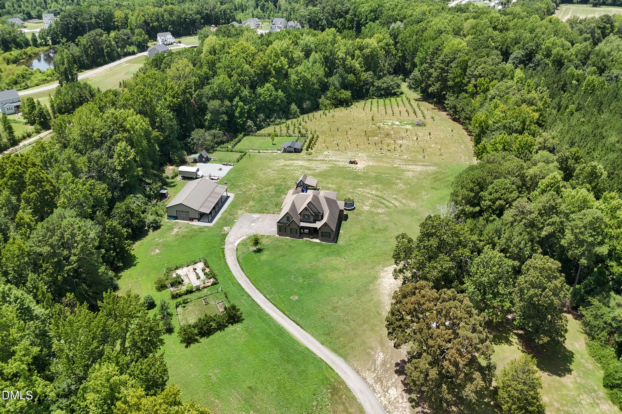 1223 Oakridge Duncan Road — photo