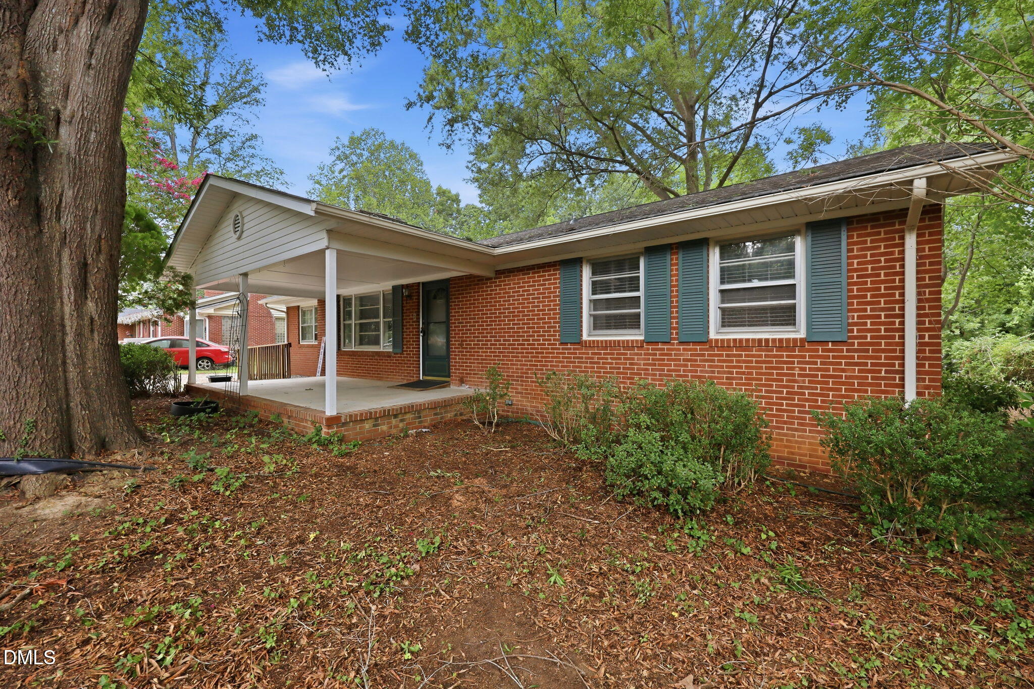 719 Greenwood Drive — photo