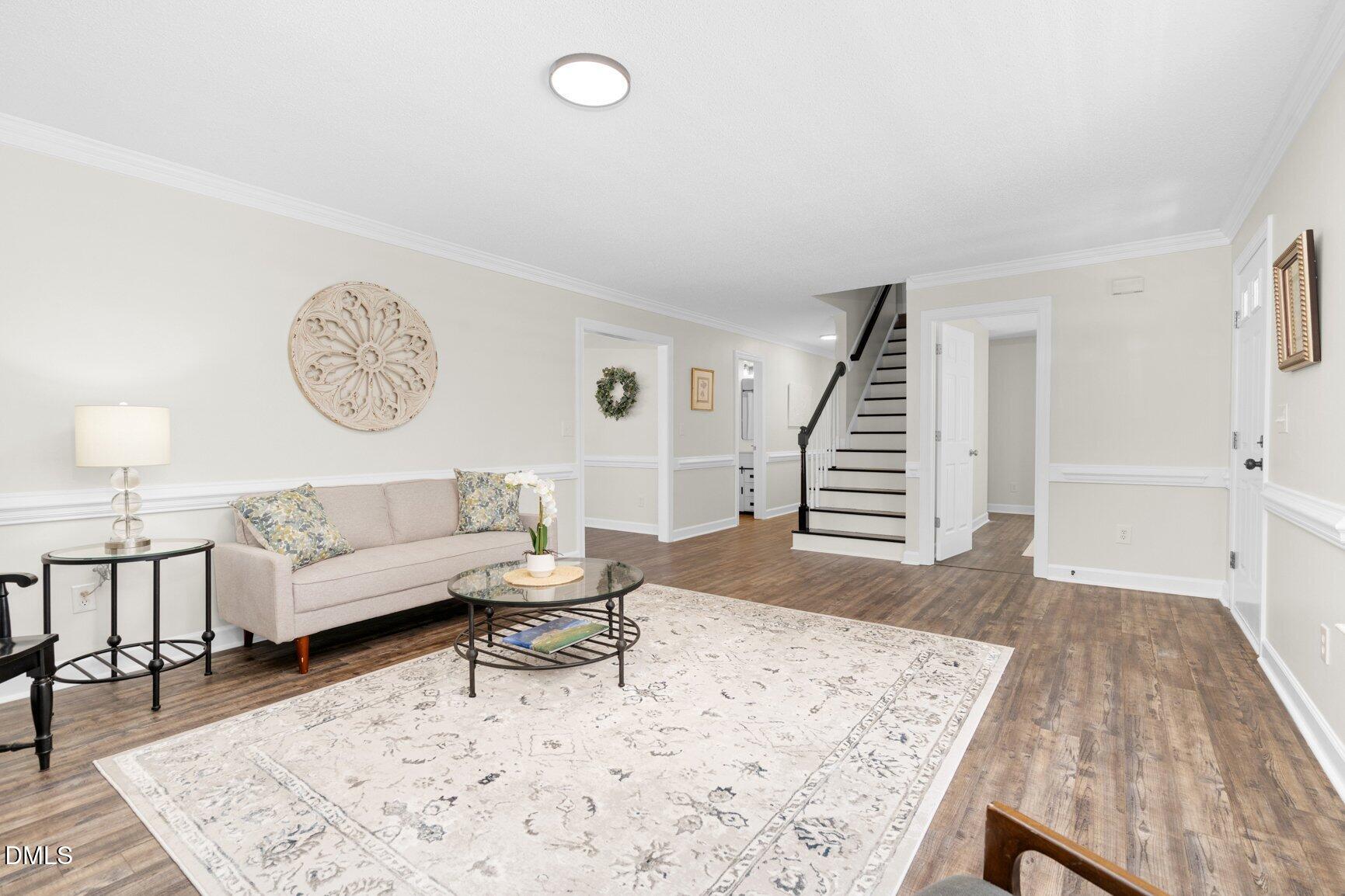222 Woodfield Drive — photo