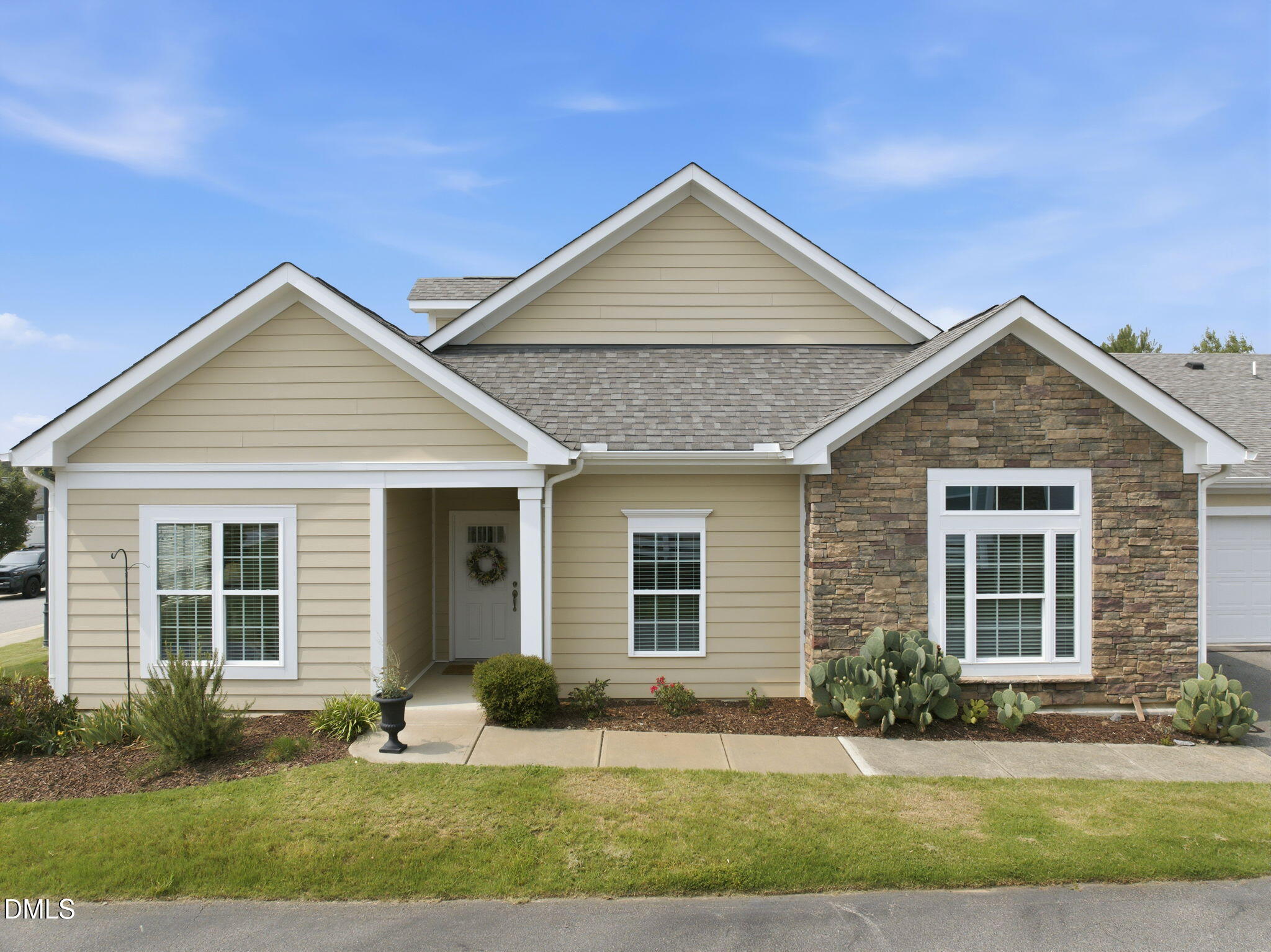 1699 Winter Wren Circle — photo