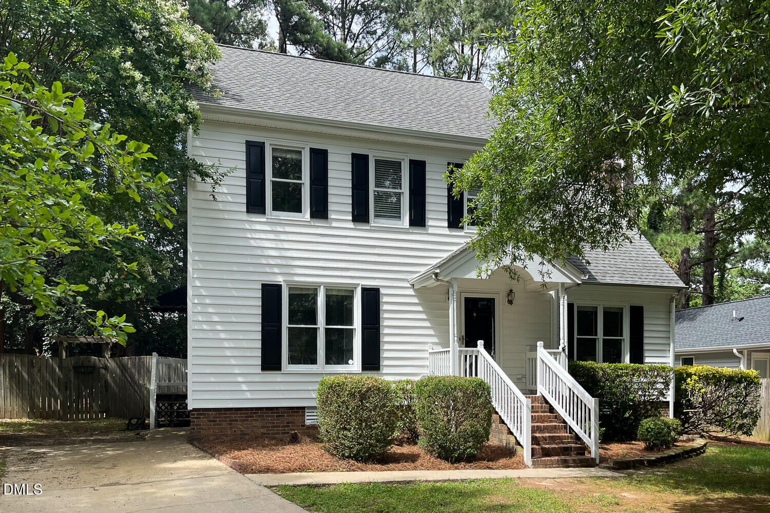 2009 Broadingham Court — photo