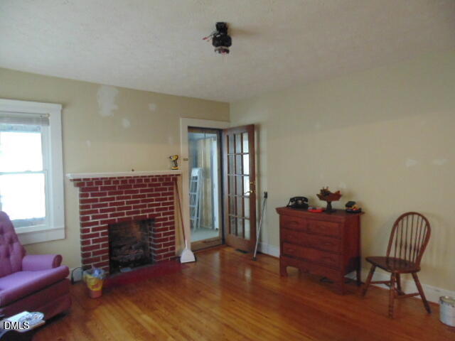 1121 S Cokesbury Road — photo