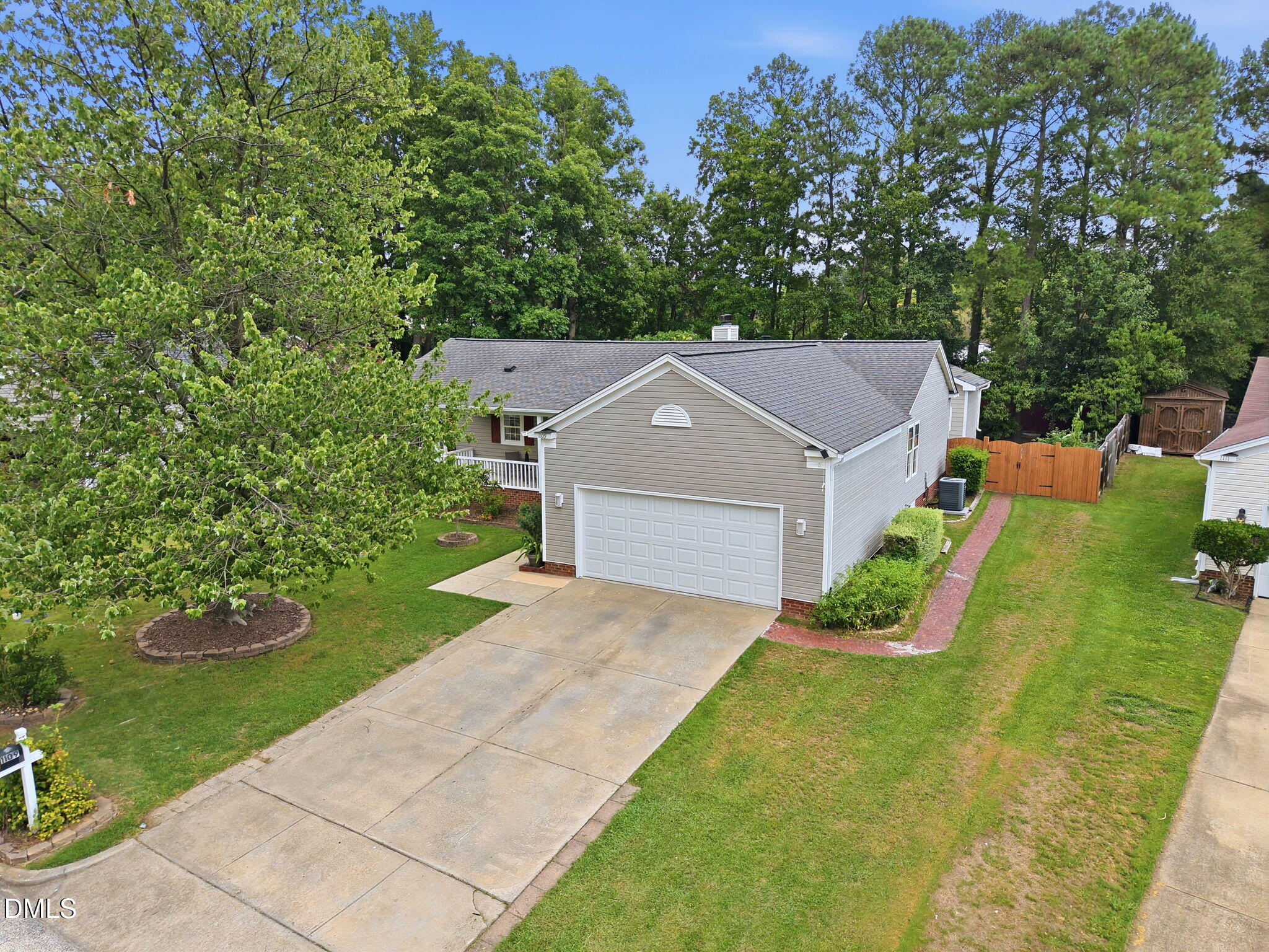 1109 Lexington Farm Road — photo
