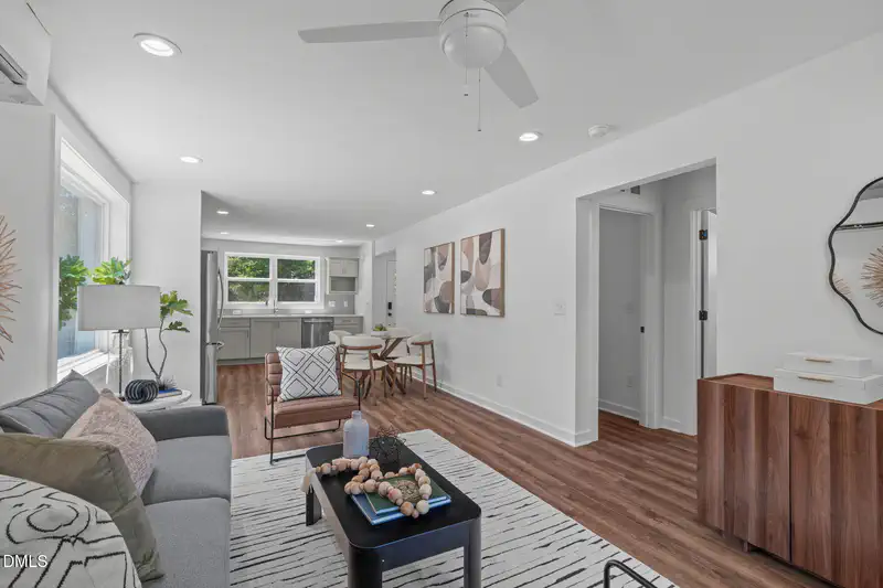1107 Camden Avenue B — photo